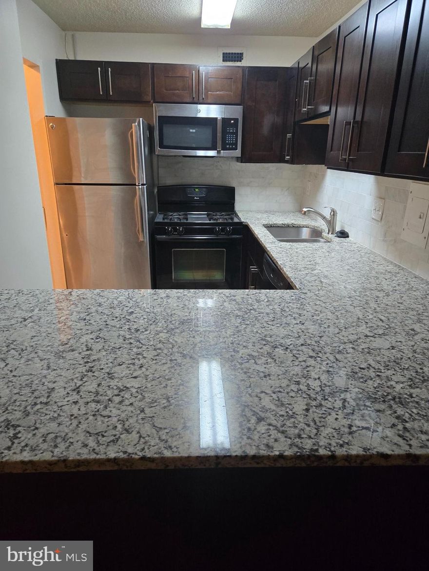 Great Location. Great amenities, Close to public transportation and Many activities for the owners. The view of Bethesda and Silver Spring is stunning. All the utilities are paid for the coop fee.Security  is provided 24 hours a day. Great pool area. This unit is on the top floor of the south Building.
Parking space in the underground garage is included in the sale.