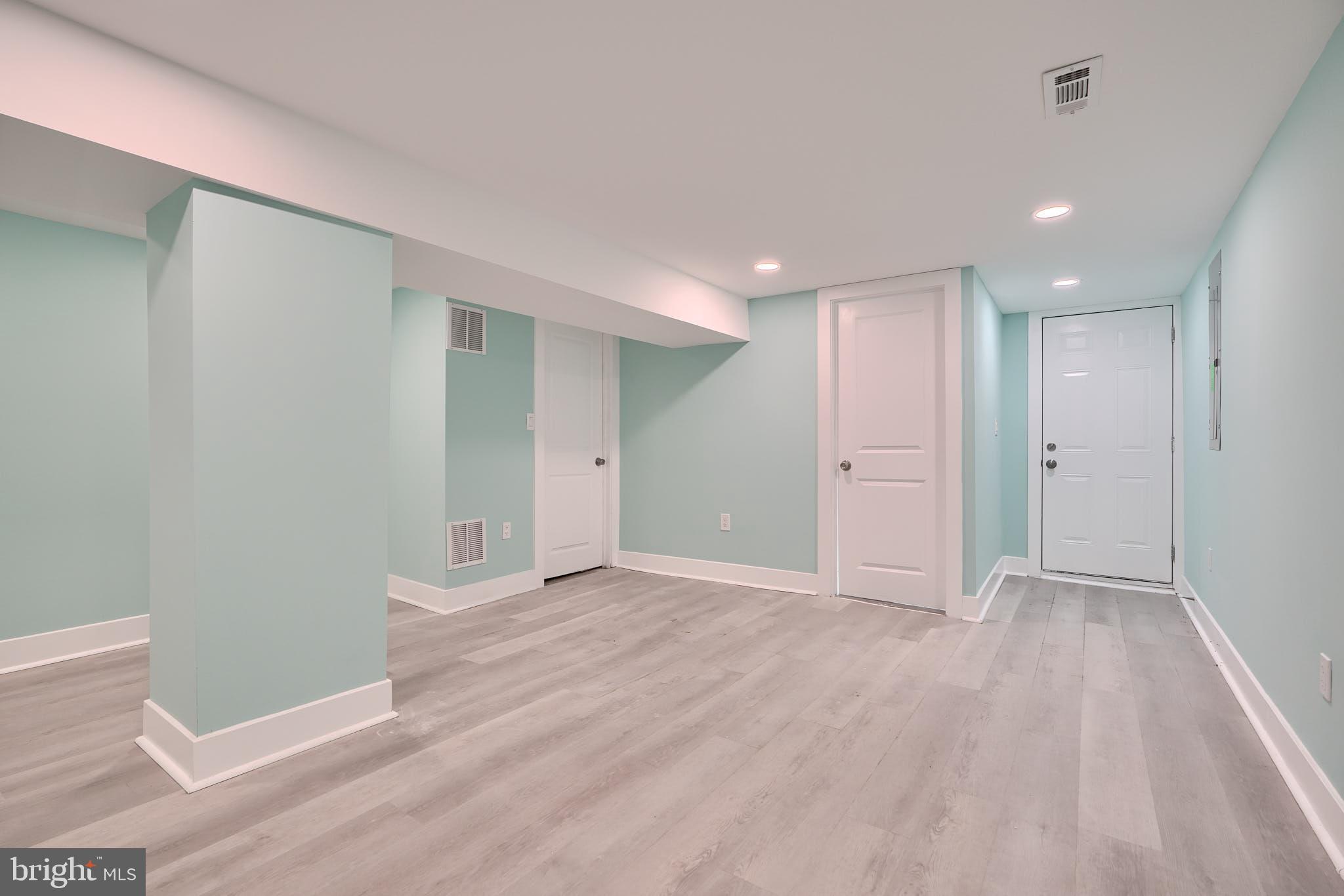 EDMONDSON VILLAGE - Residential