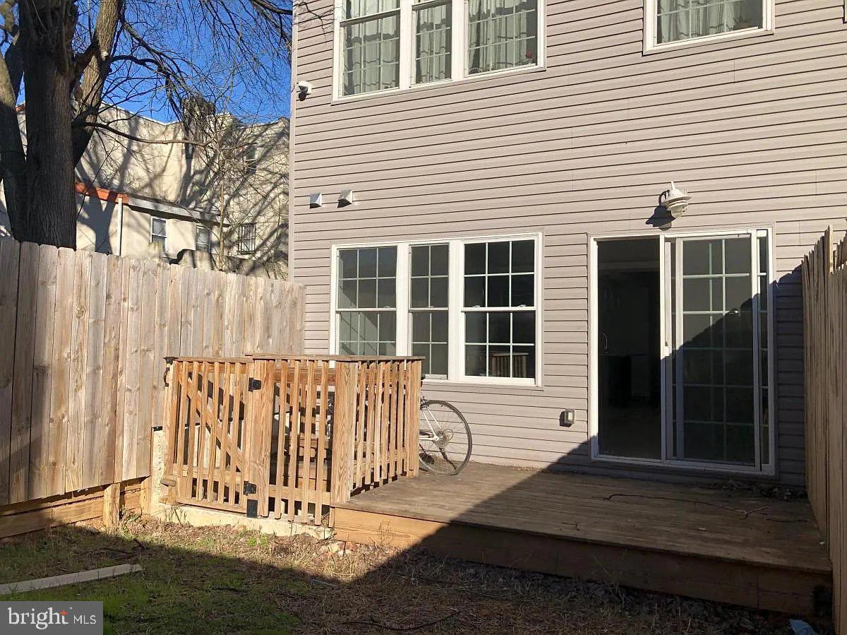 OLDE KENSINGTON - Residential Income