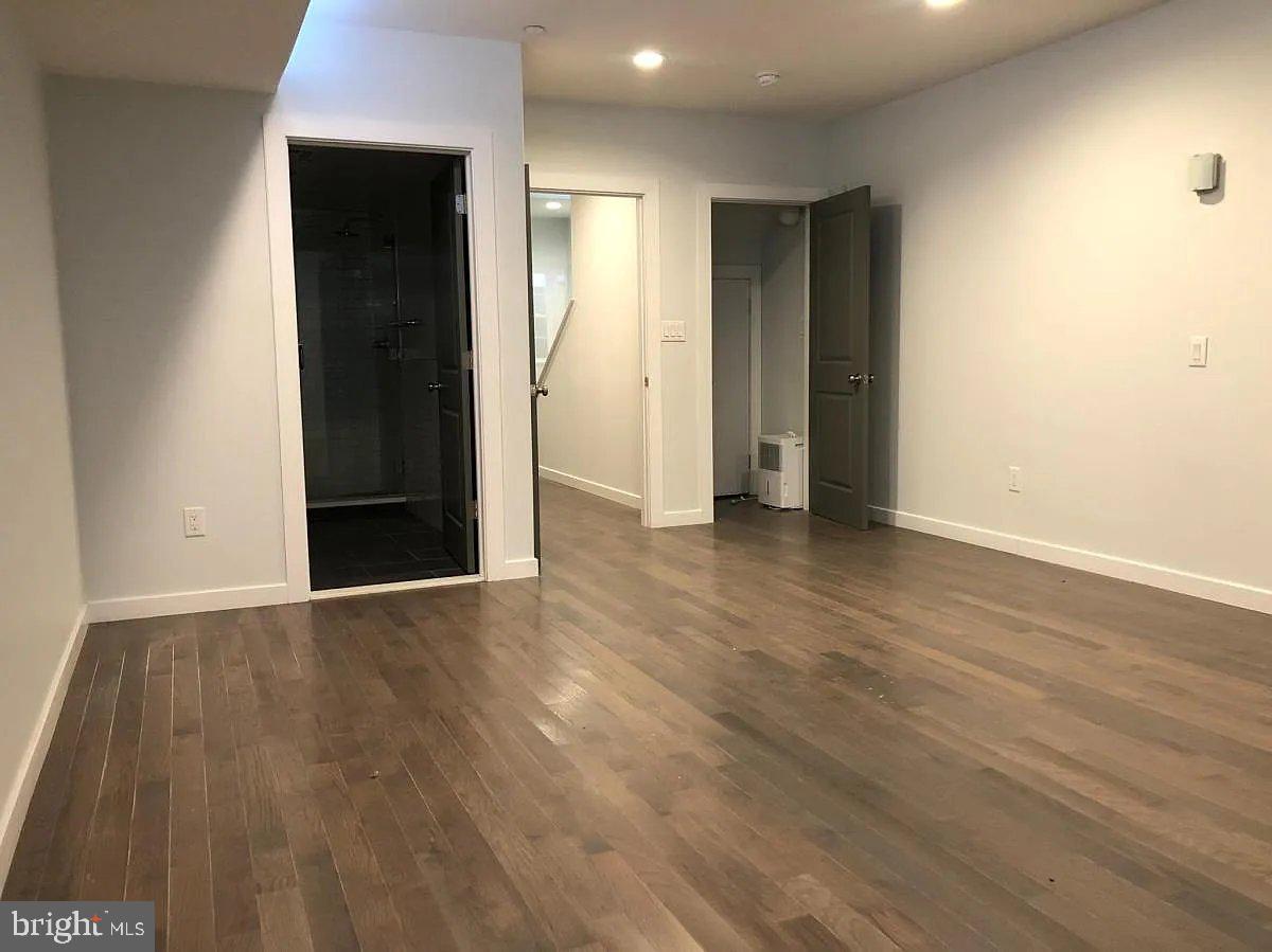 OLDE KENSINGTON - Residential Income