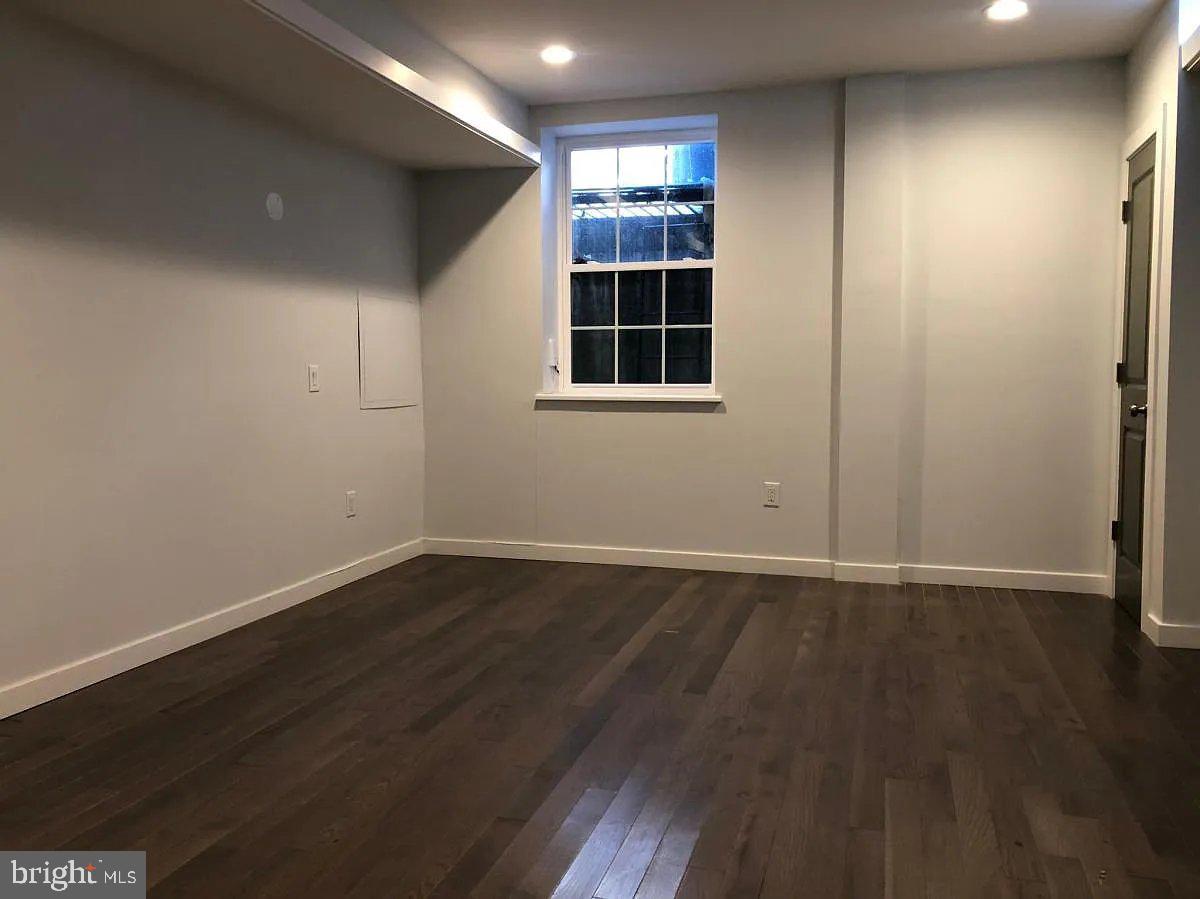 OLDE KENSINGTON - Residential Income