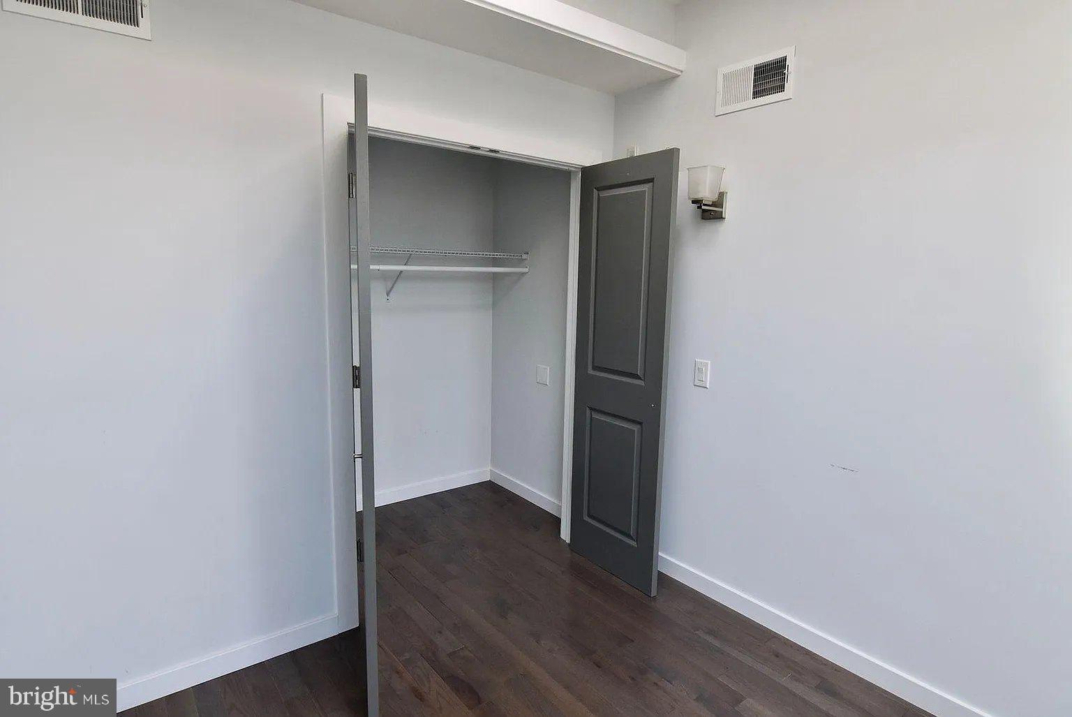 OLDE KENSINGTON - Residential Income