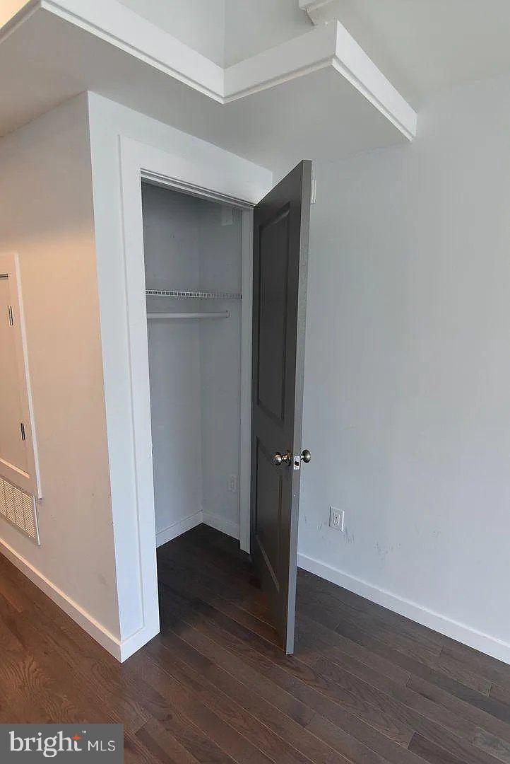 OLDE KENSINGTON - Residential Income