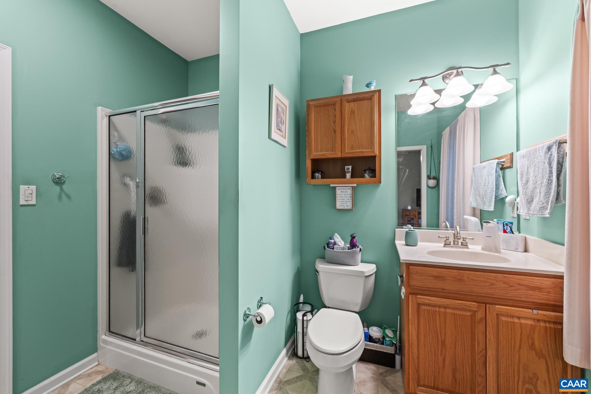 LAKE MONTICELLO - Residential