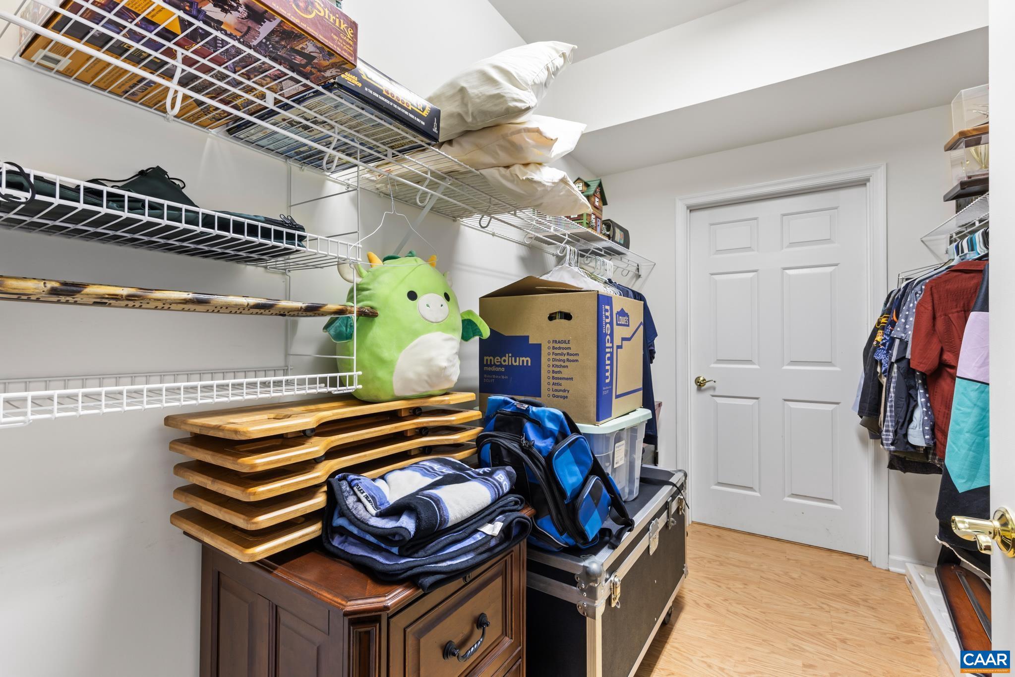 LAKE MONTICELLO - Residential