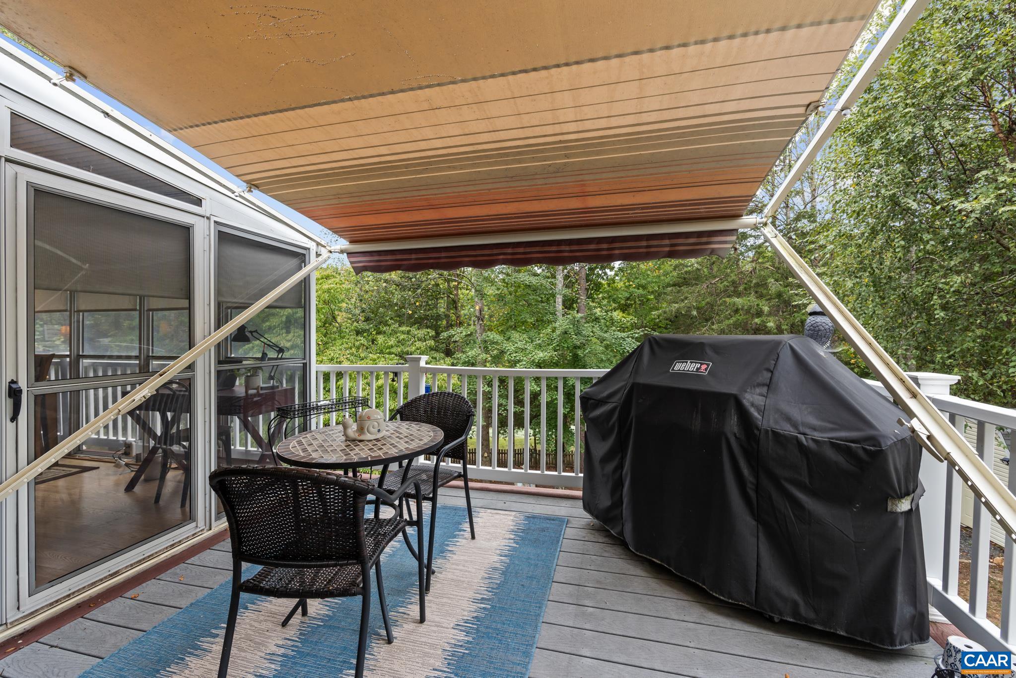 LAKE MONTICELLO - Residential