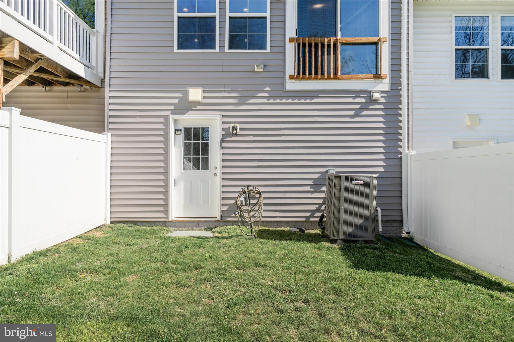 TOWNES AT TATE MANOR - Residential
