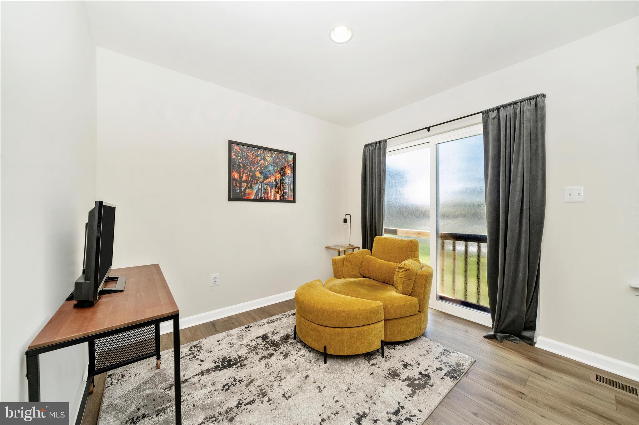 TOWNES AT TATE MANOR - Residential