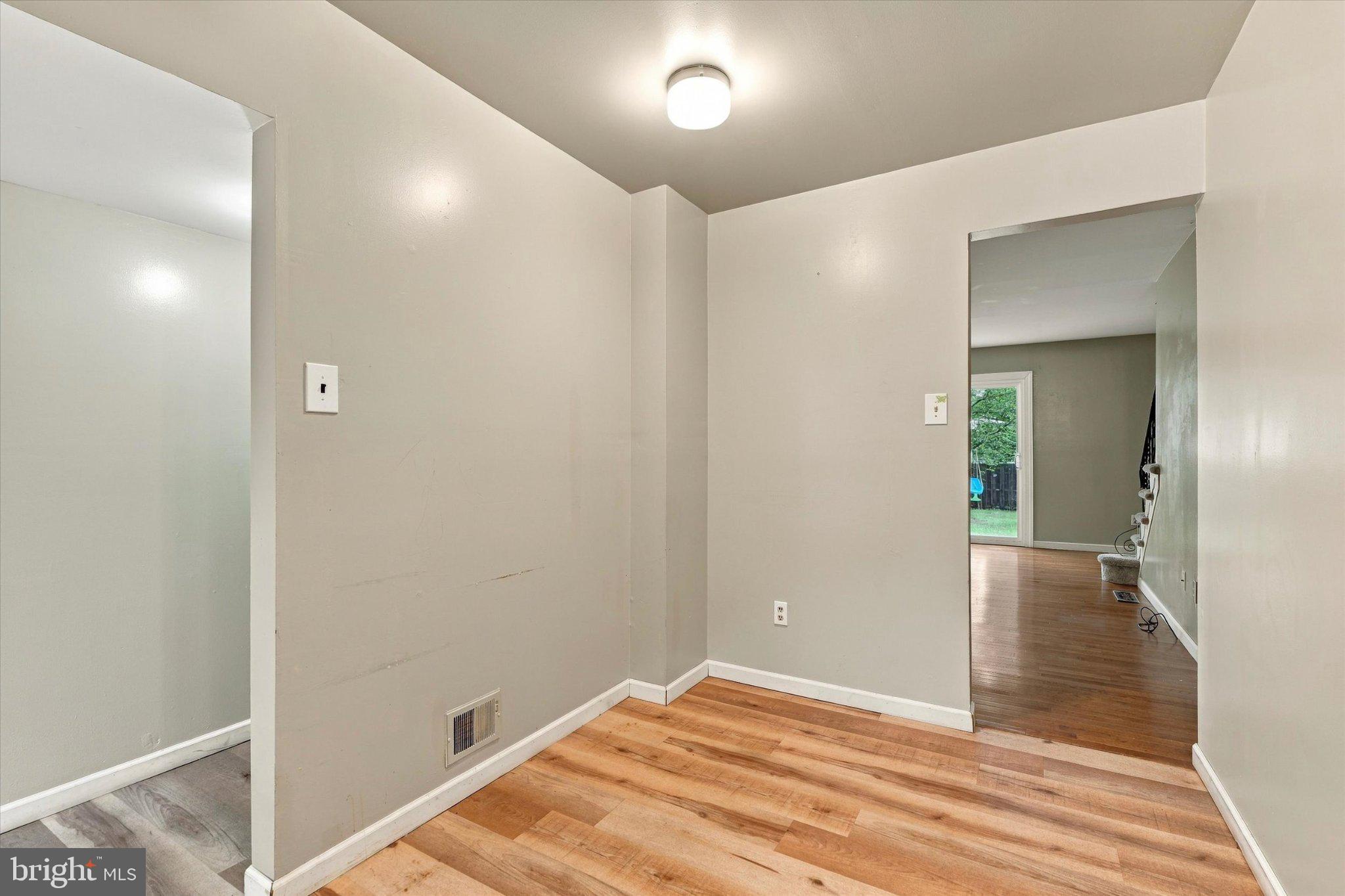 631 VILLAGE LANE