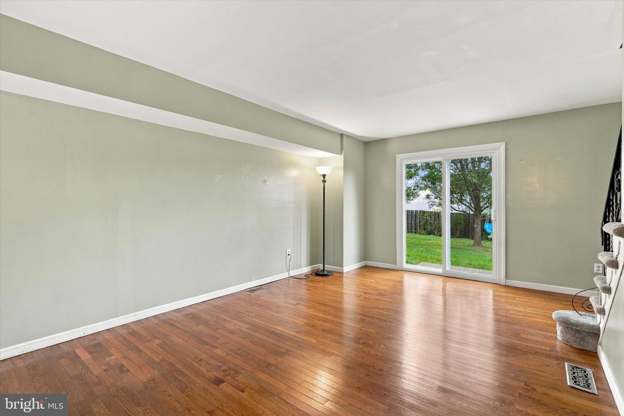 631 VILLAGE LANE