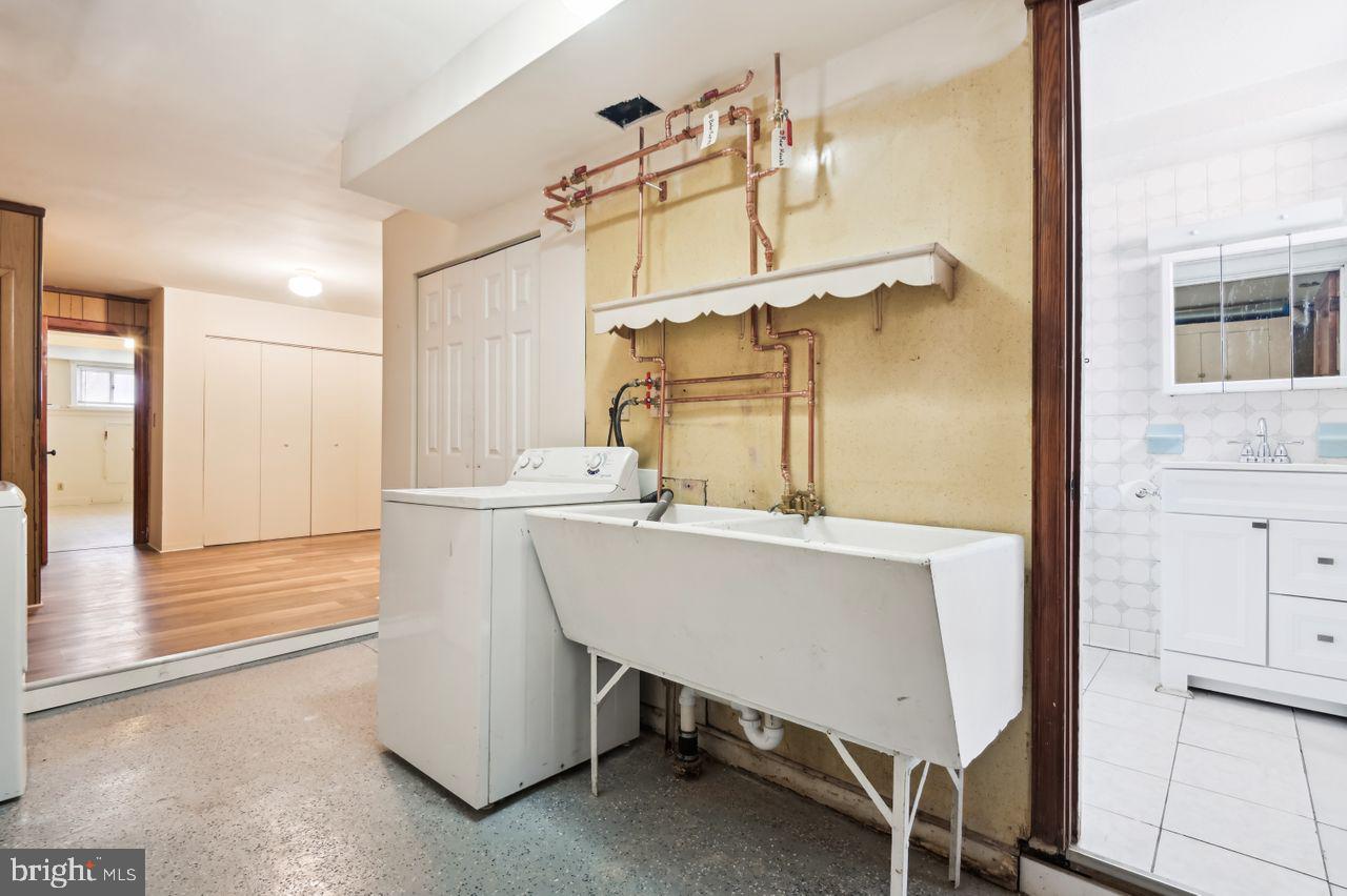 BAYVIEW - Residential Lease