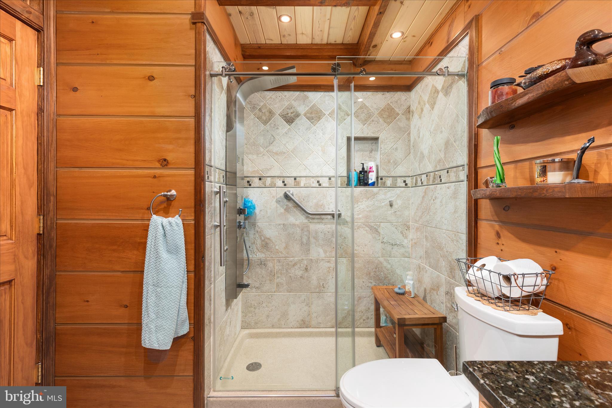 SHORT MOUNTAIN SOUTH - Residential