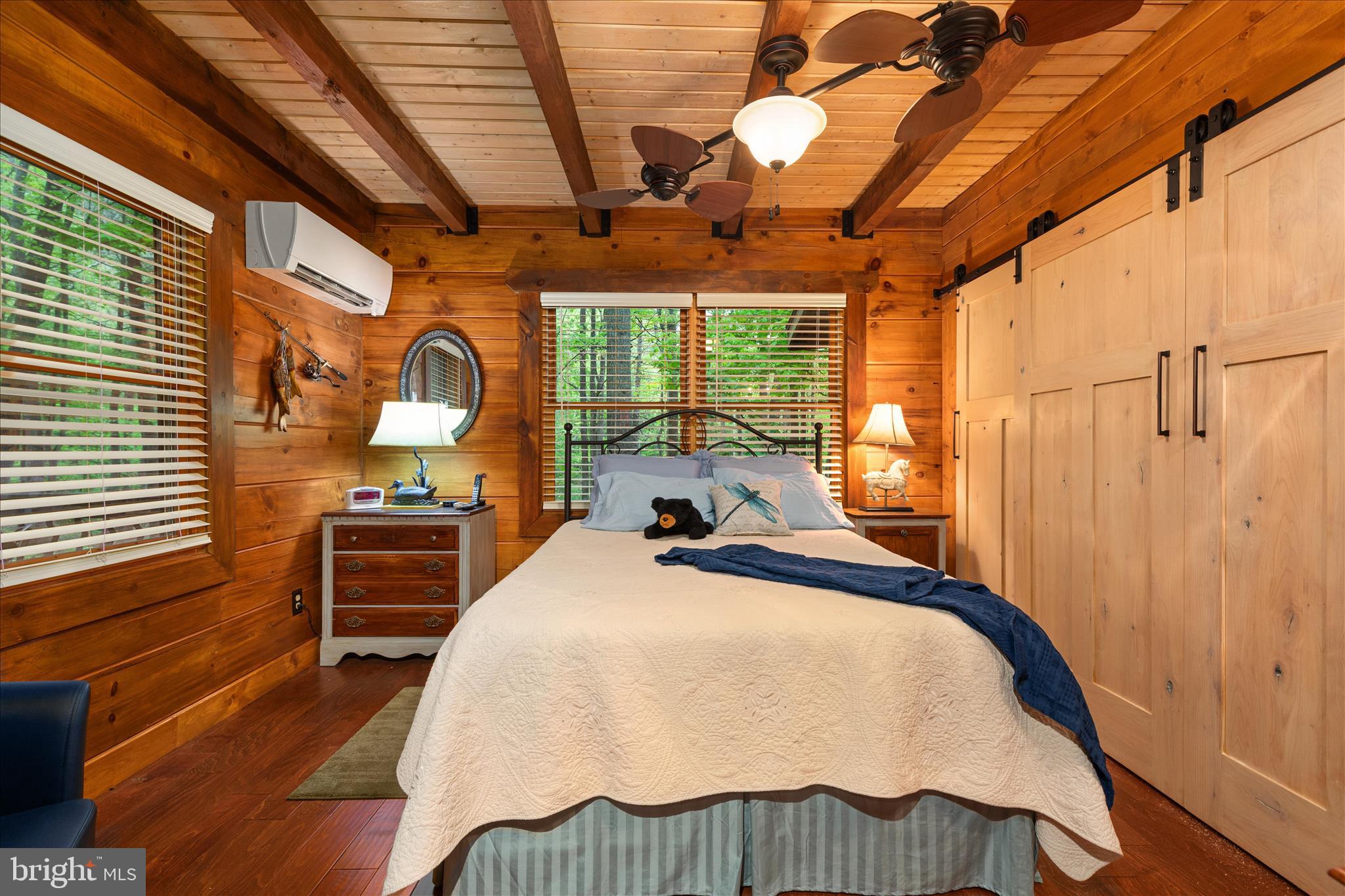 SHORT MOUNTAIN SOUTH - Residential