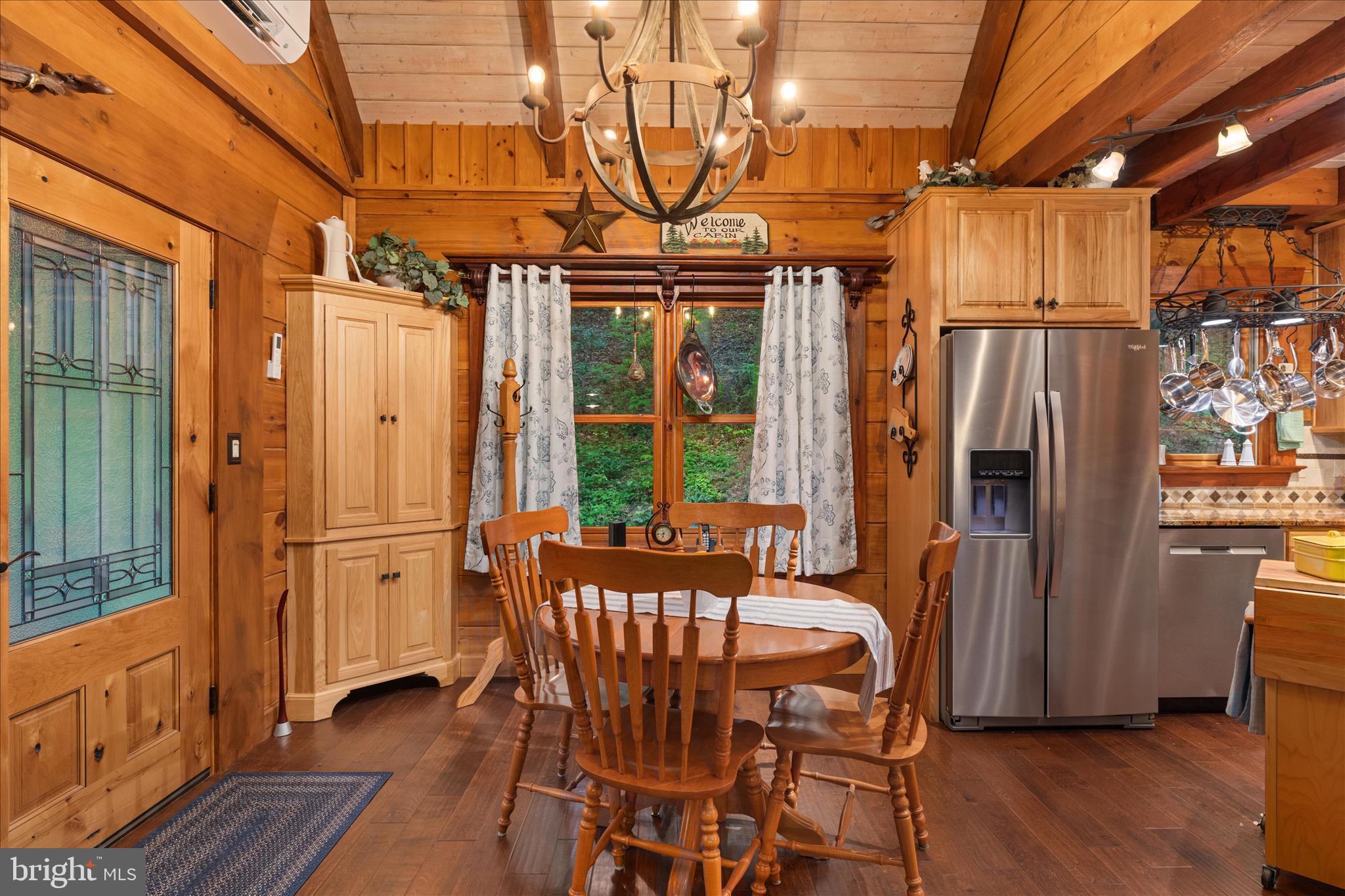 SHORT MOUNTAIN SOUTH - Residential