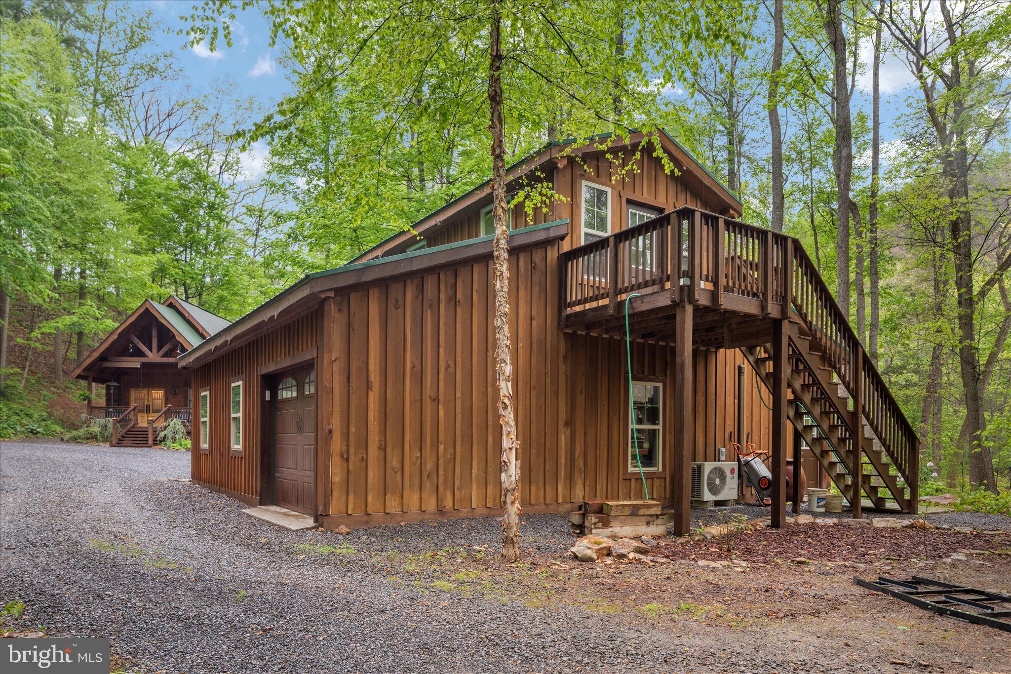 SHORT MOUNTAIN SOUTH - Residential