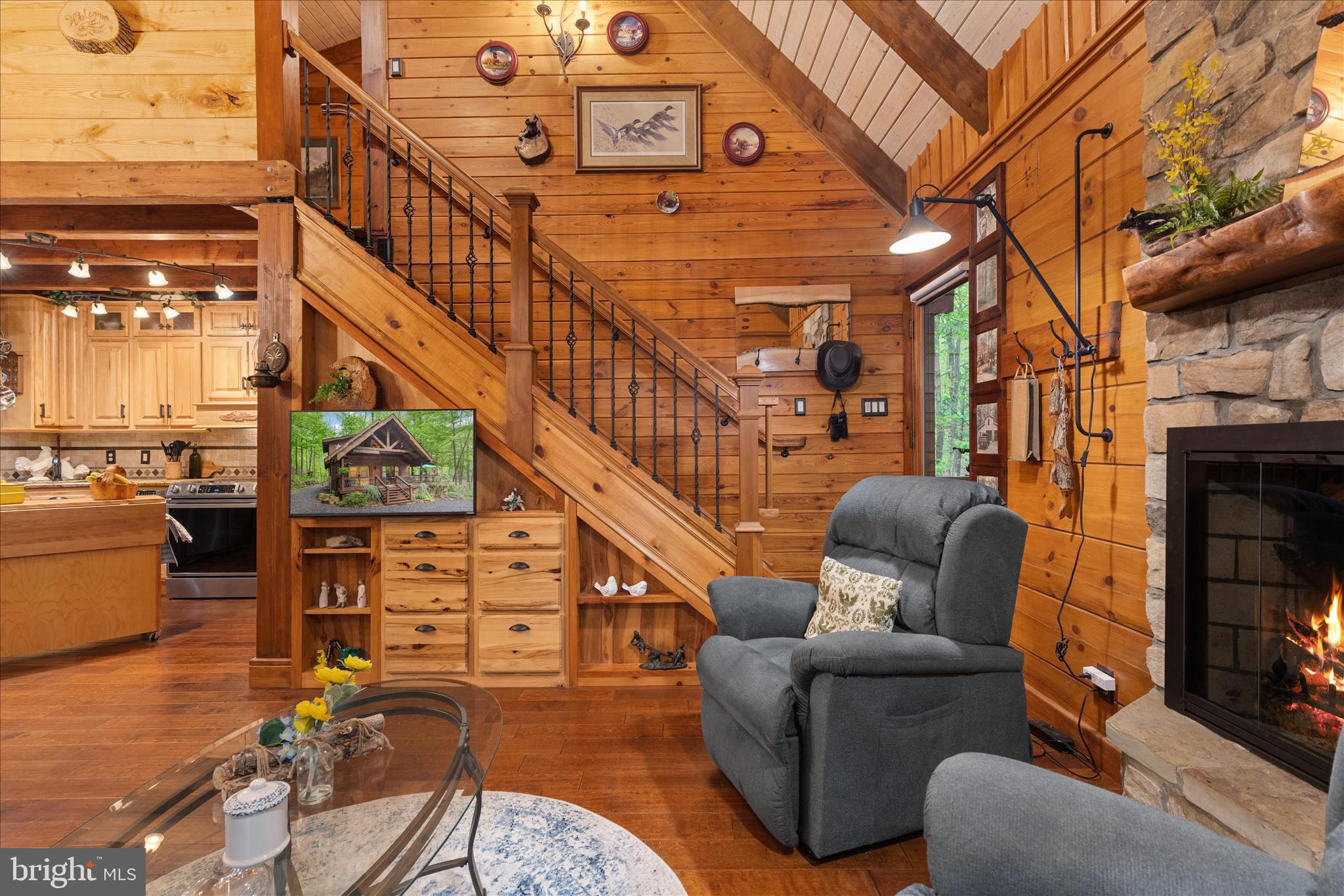 SHORT MOUNTAIN SOUTH - Residential