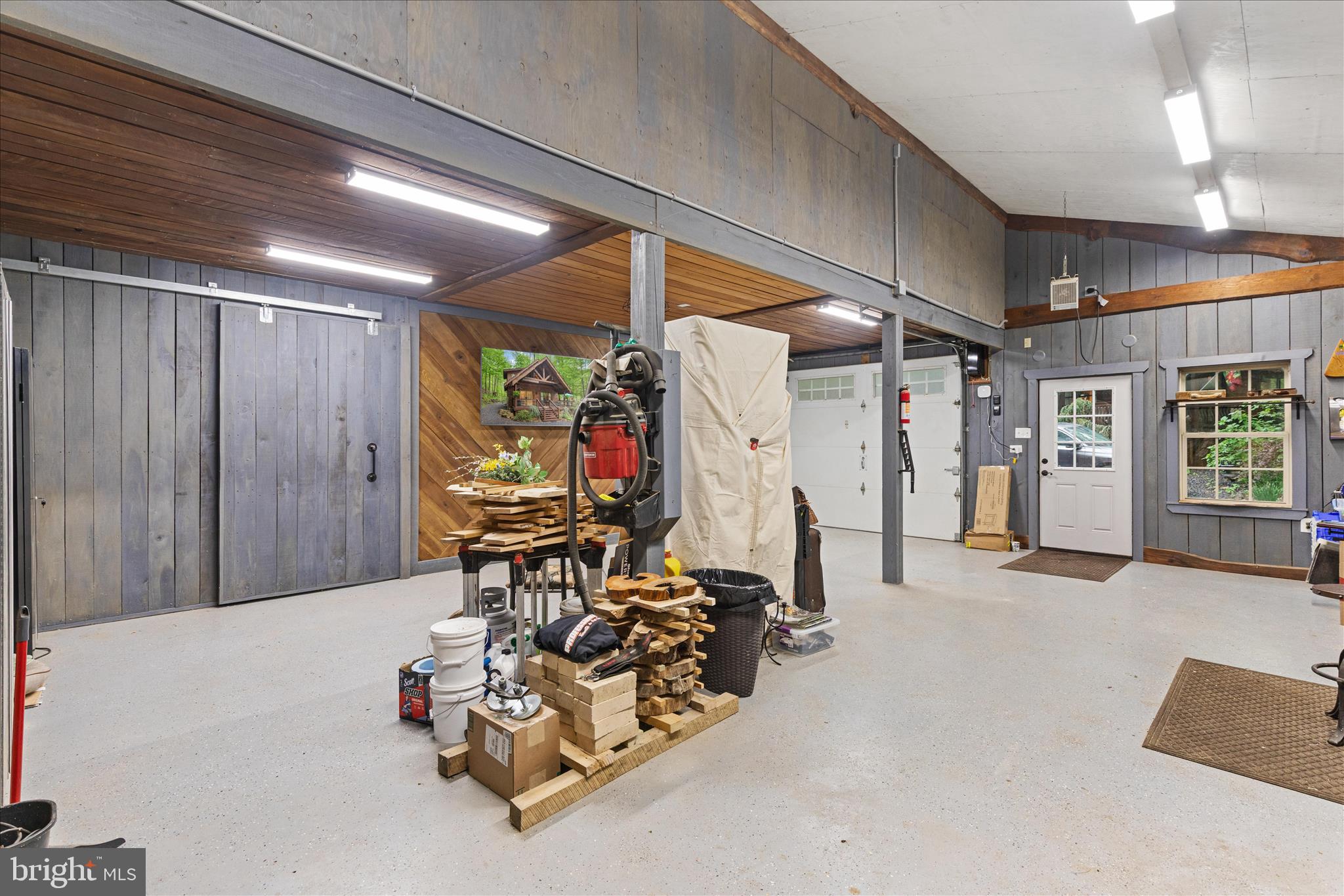 SHORT MOUNTAIN SOUTH - Residential
