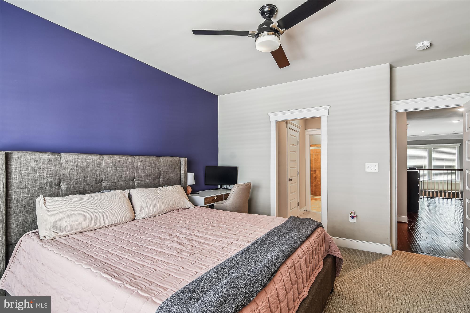 ADMIRALS SQUARE - Residential