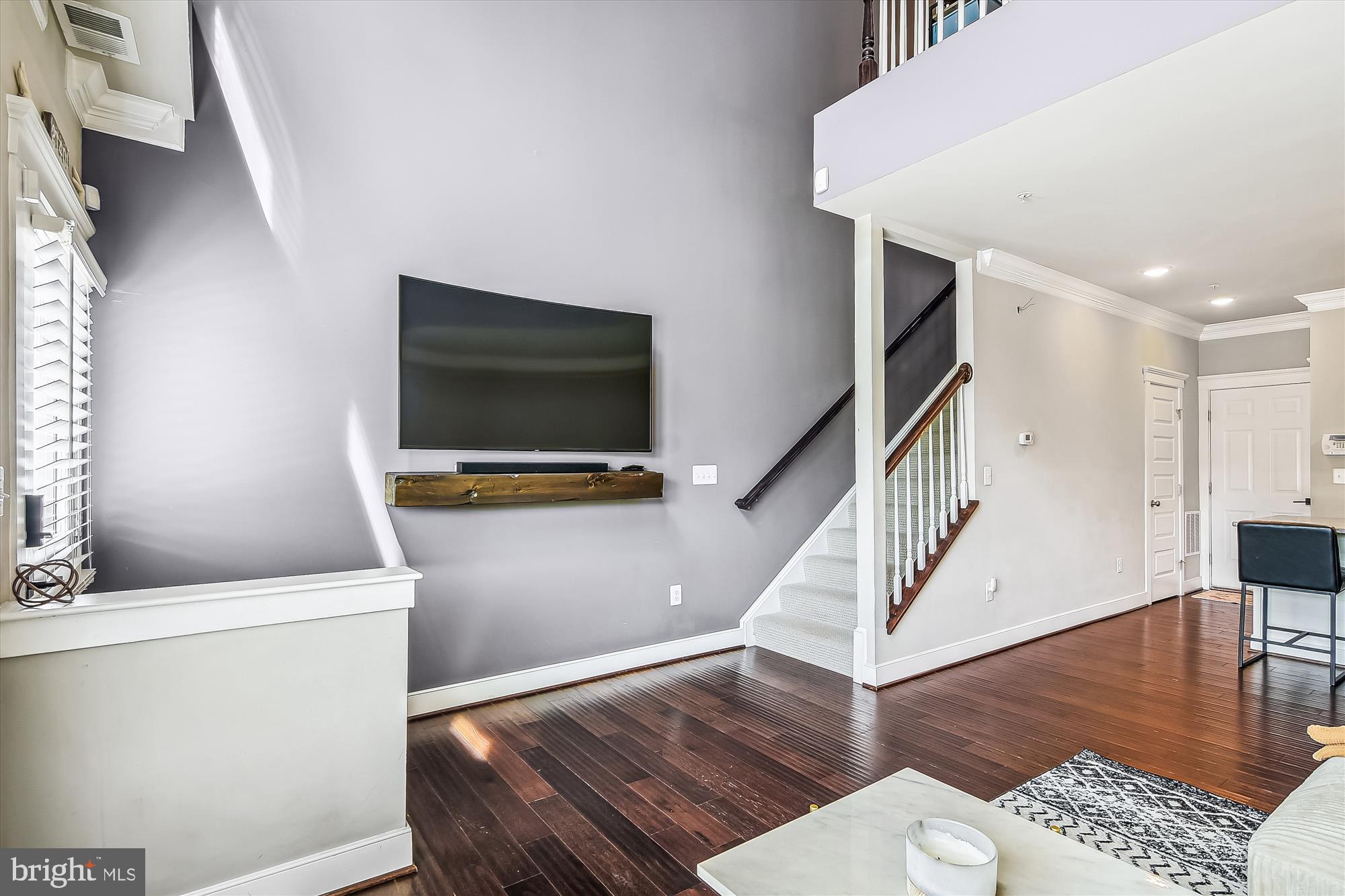 ADMIRALS SQUARE - Residential