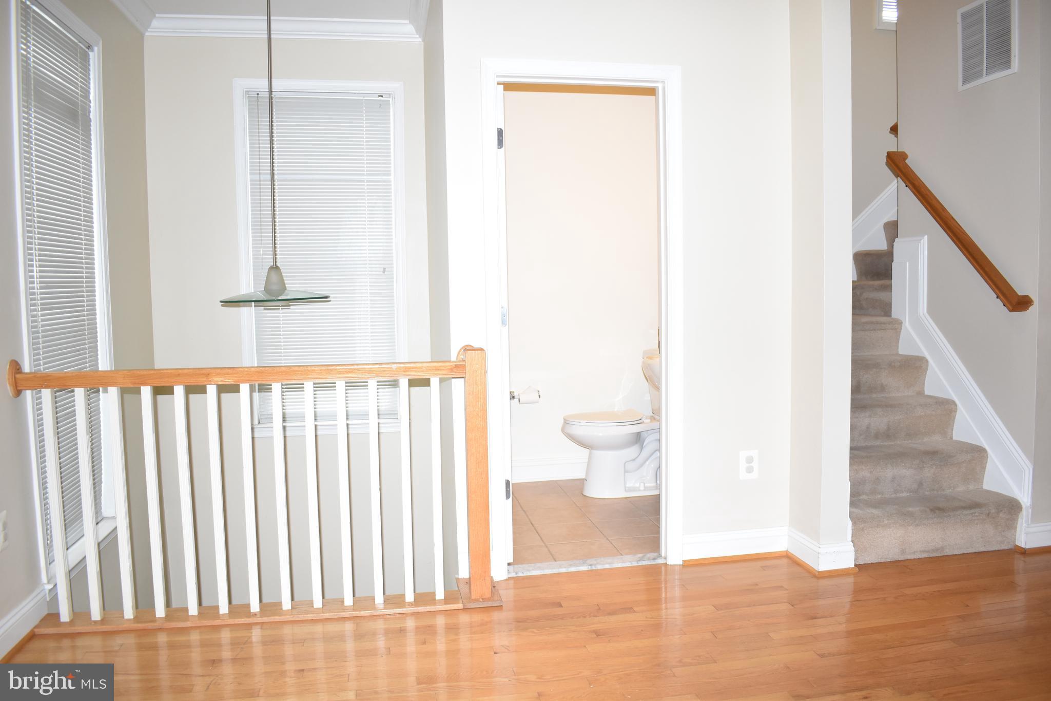 CAMDEN CROSSING - Residential Lease