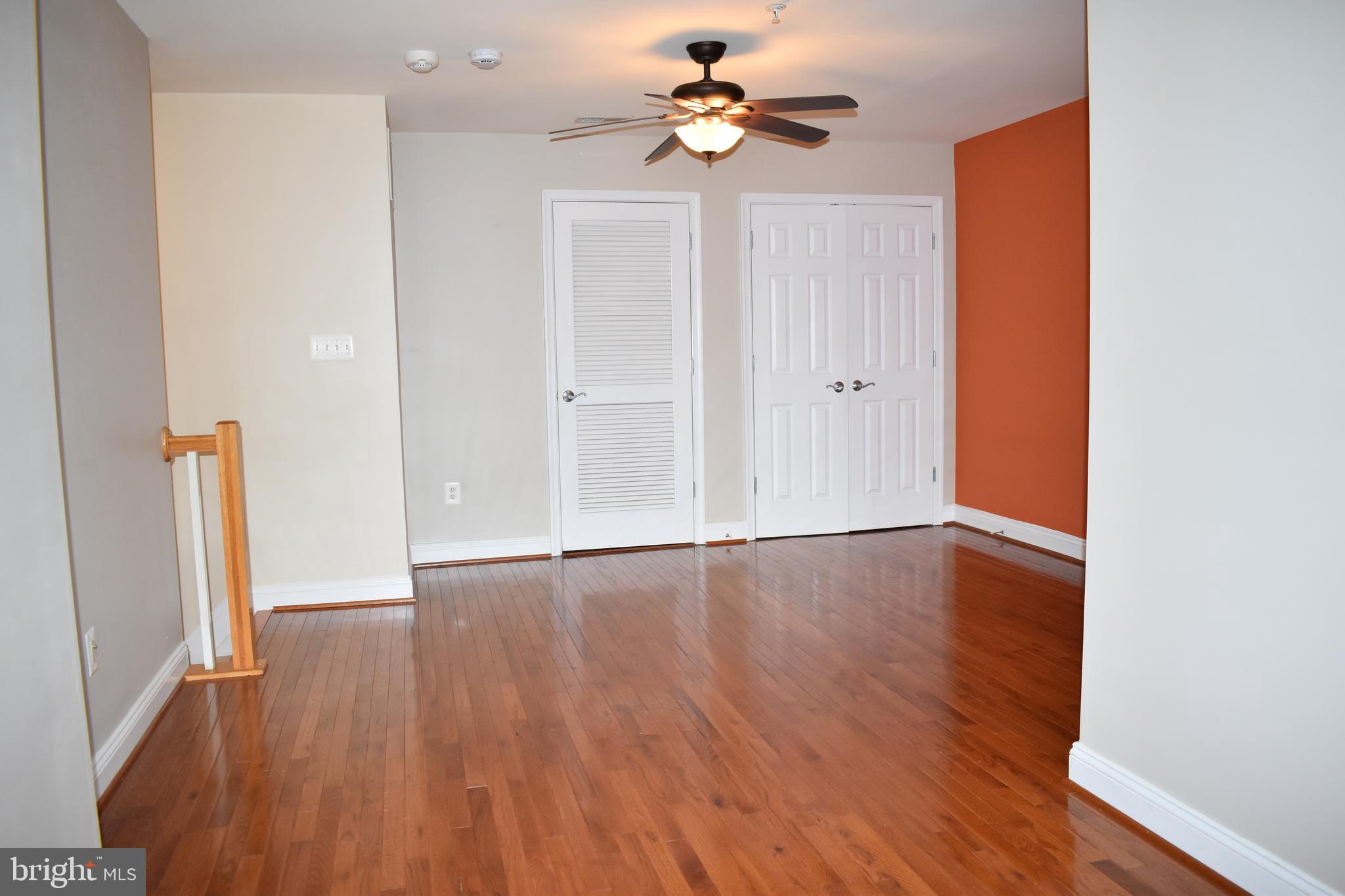 CAMDEN CROSSING - Residential Lease