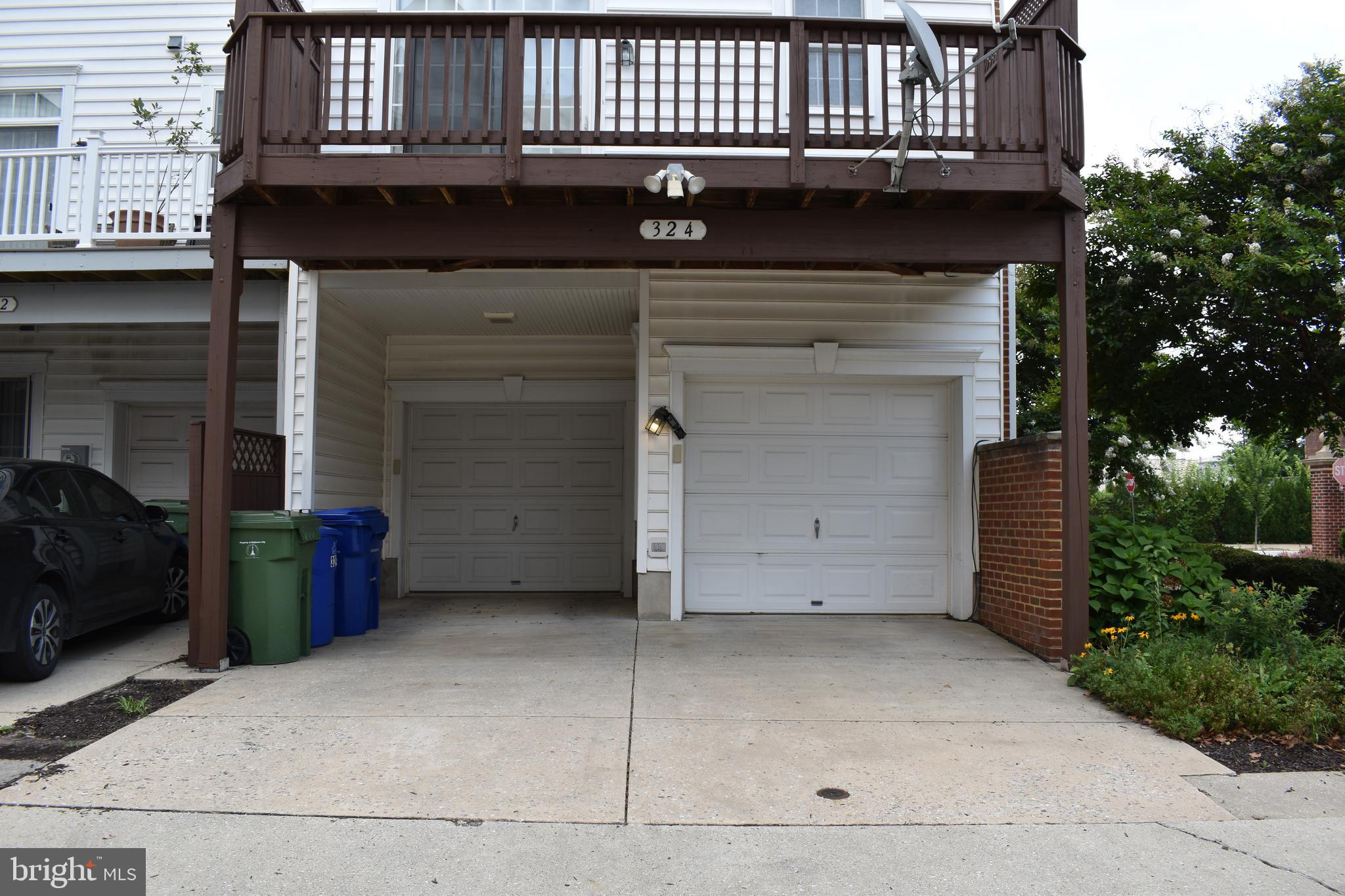 CAMDEN CROSSING - Residential Lease