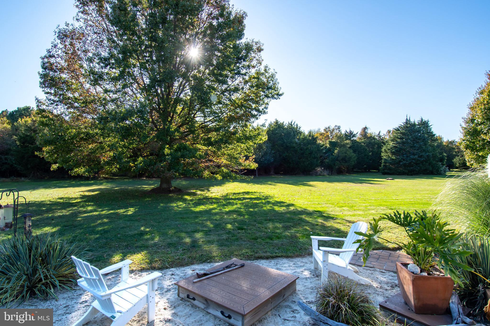 CHEWS MANOR - Residential