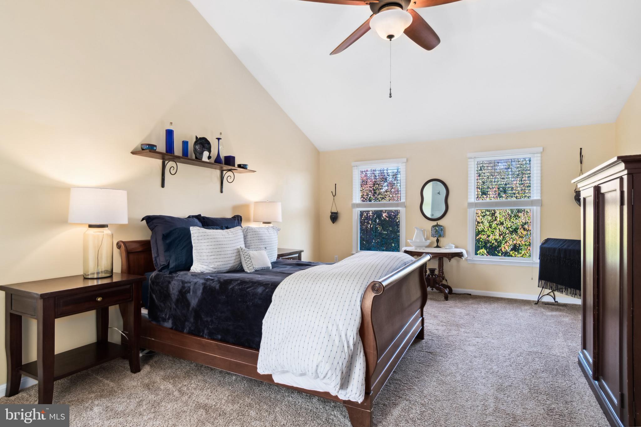 CHEWS MANOR - Residential