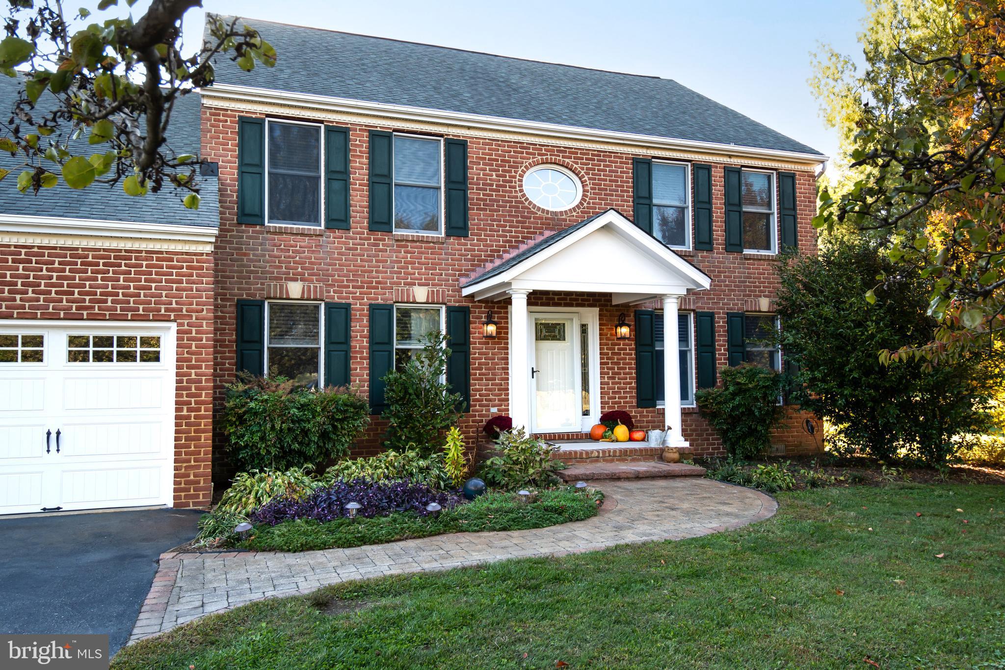 CHEWS MANOR - Residential