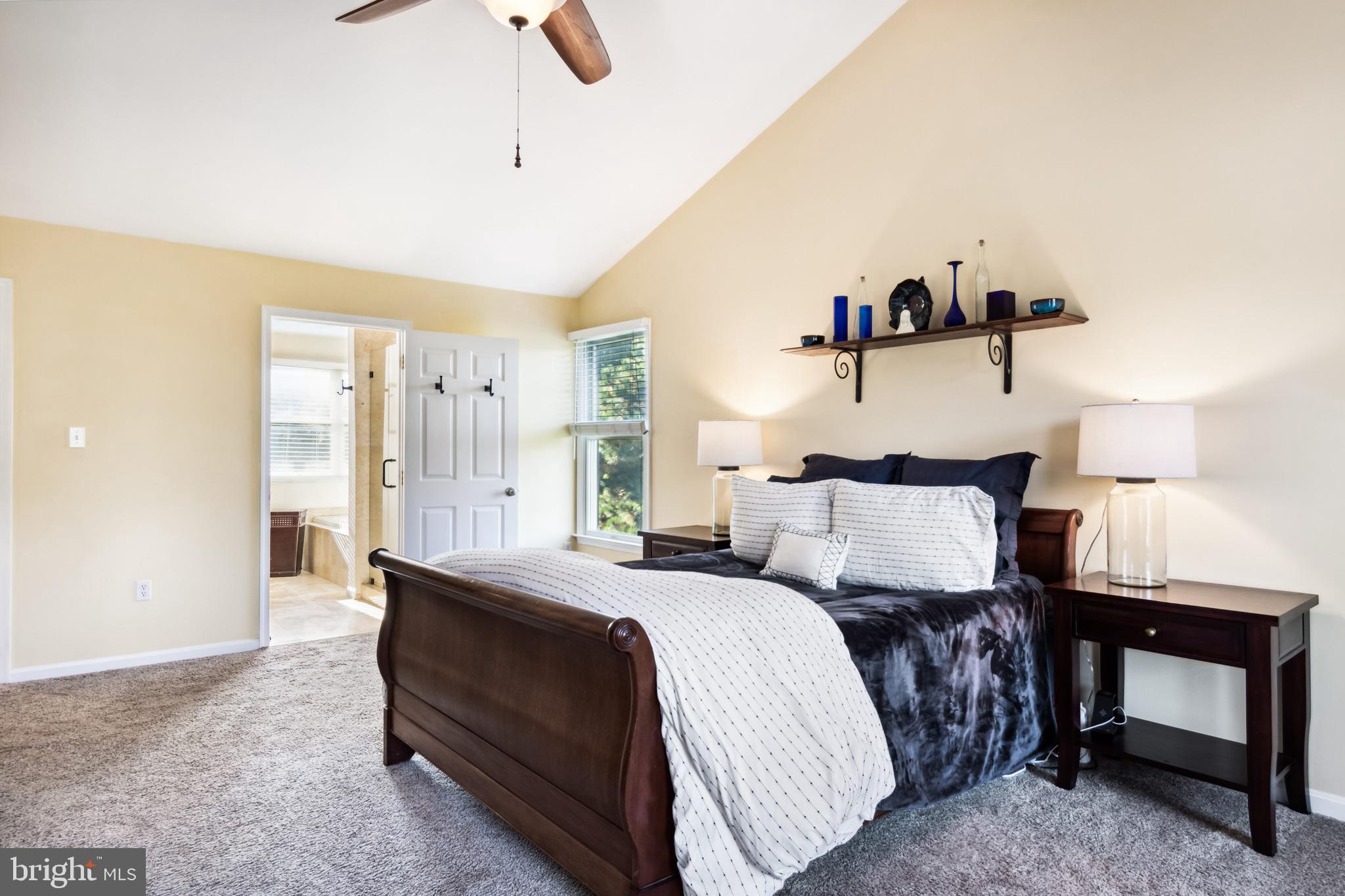 CHEWS MANOR - Residential