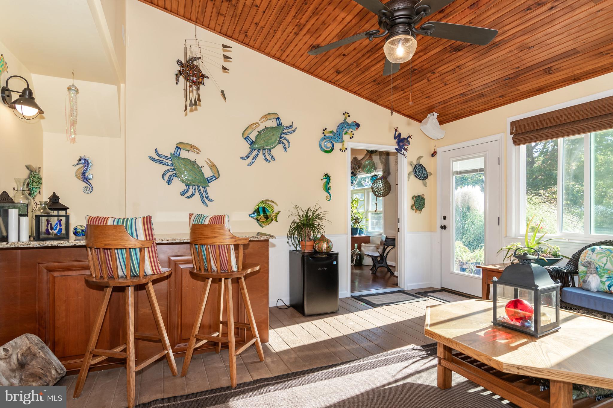 CHEWS MANOR - Residential