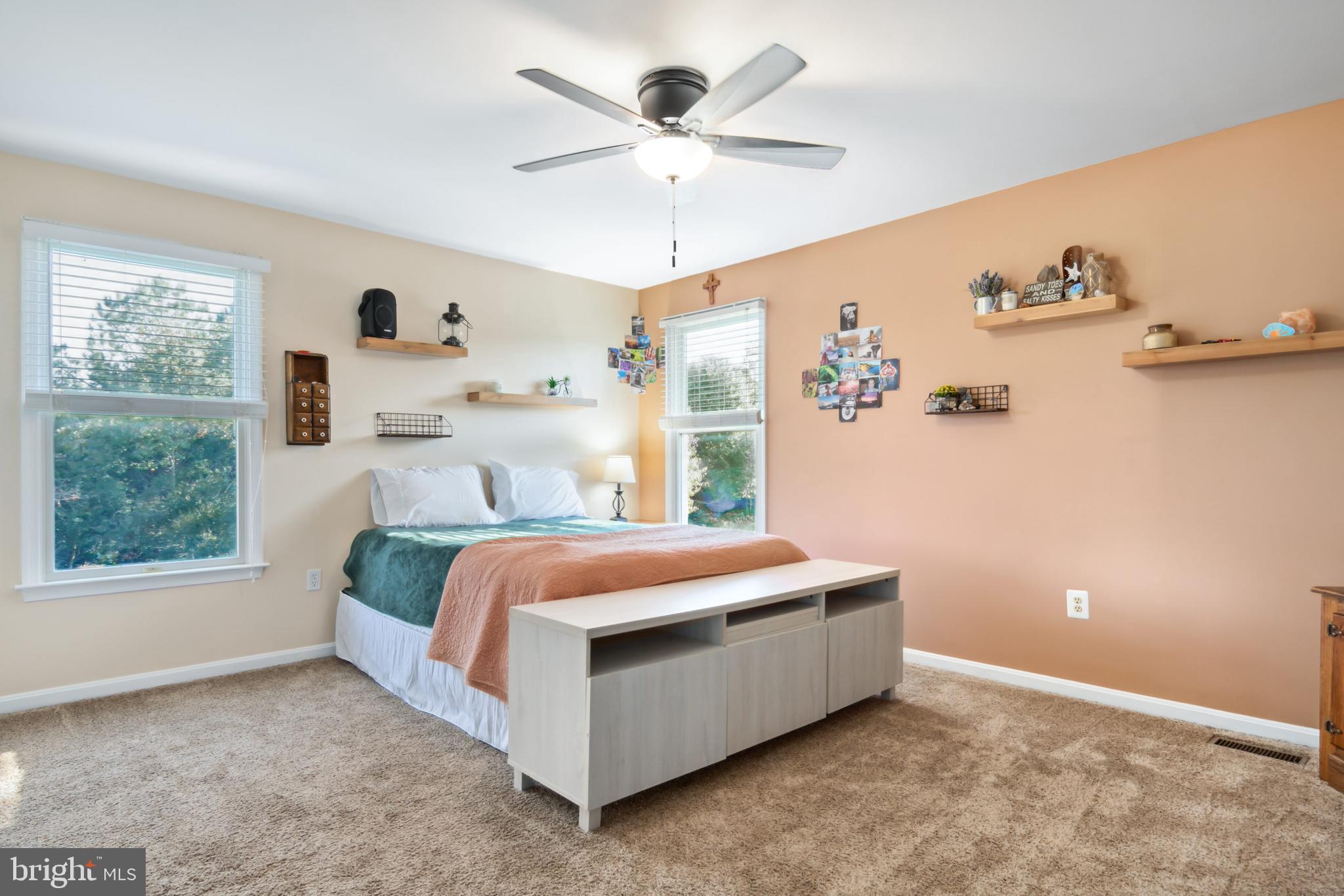 CHEWS MANOR - Residential