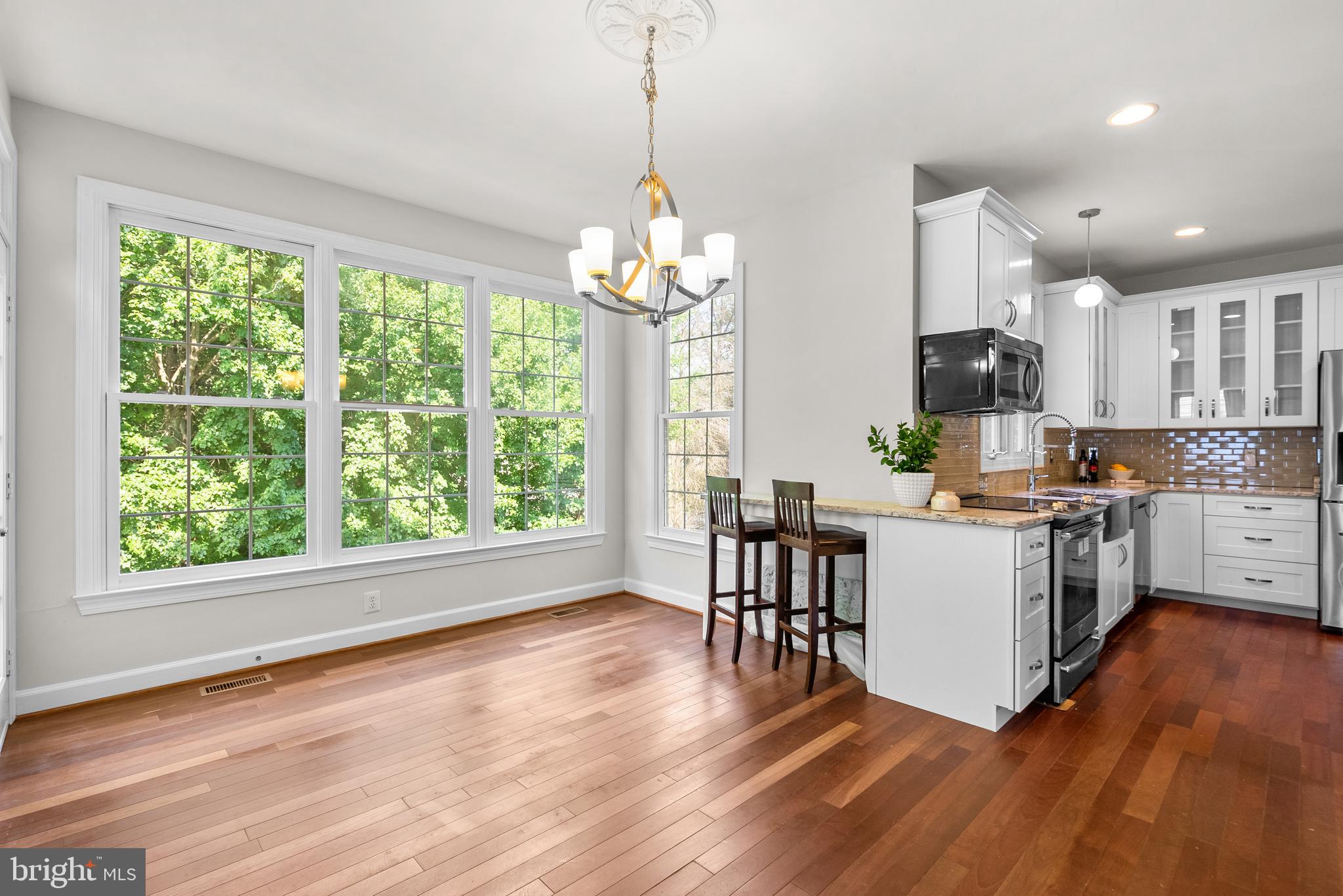 WILLOWS OF POTOMAC - Residential