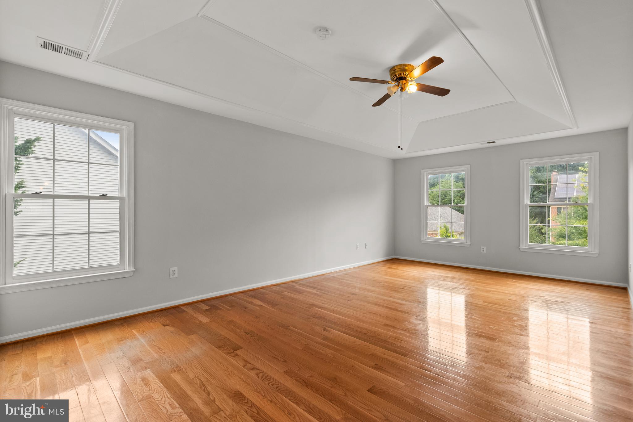 WILLOWS OF POTOMAC - Residential