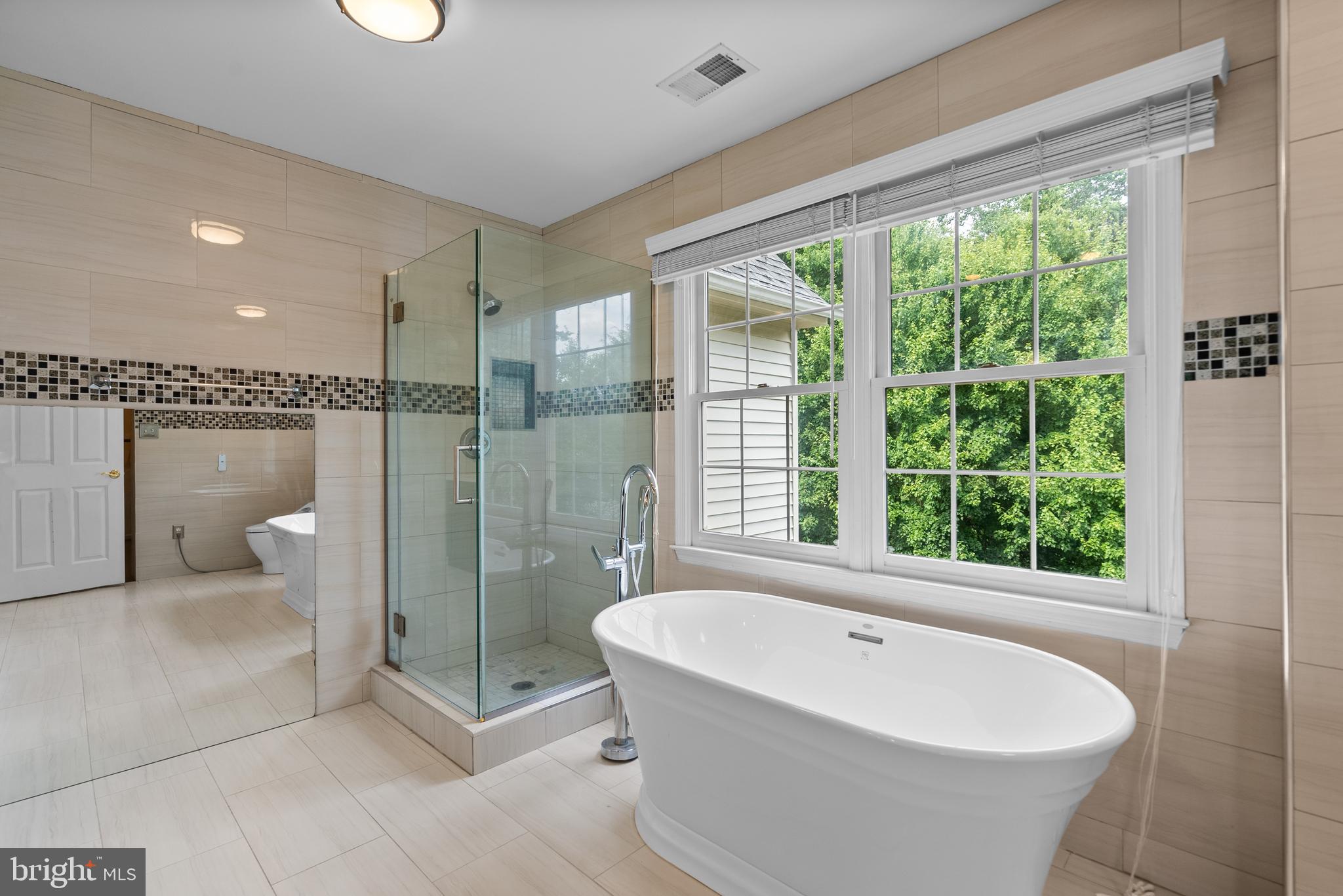 WILLOWS OF POTOMAC - Residential