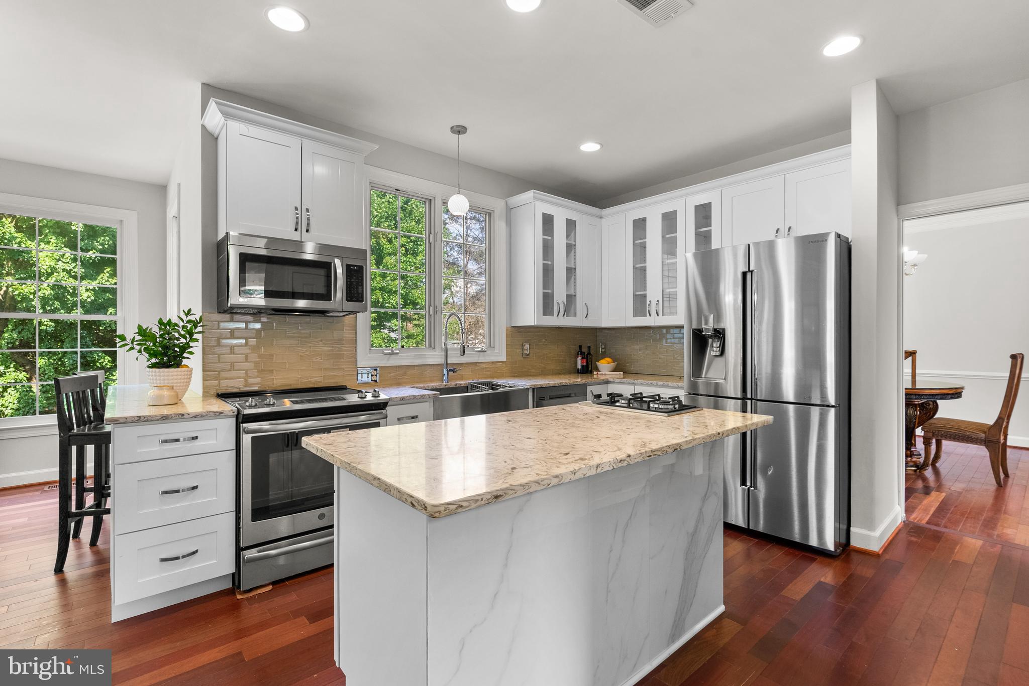 WILLOWS OF POTOMAC - Residential