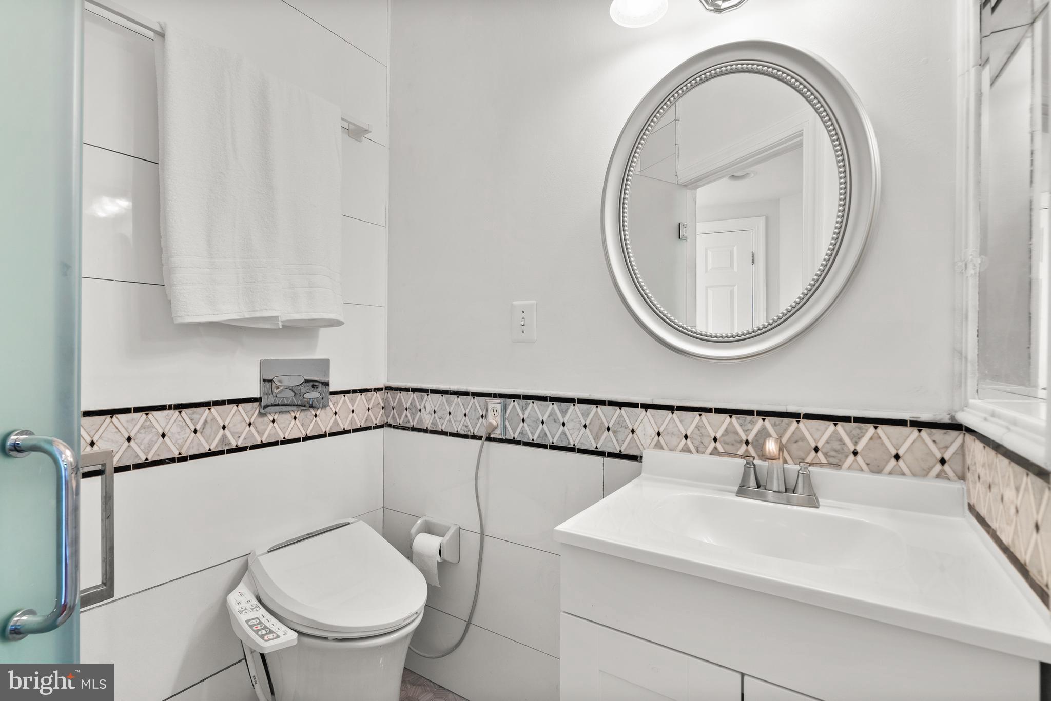 WILLOWS OF POTOMAC - Residential