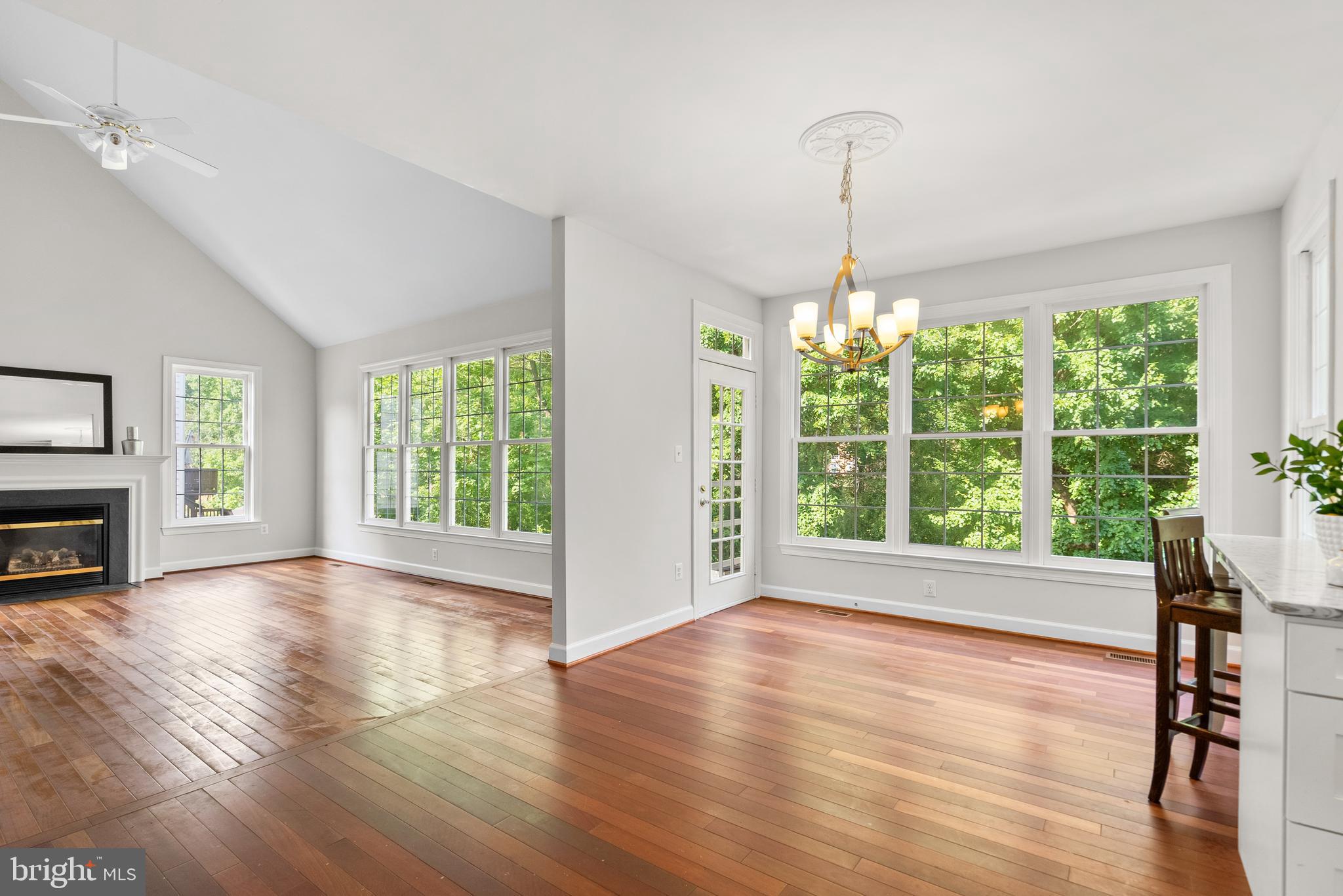 WILLOWS OF POTOMAC - Residential