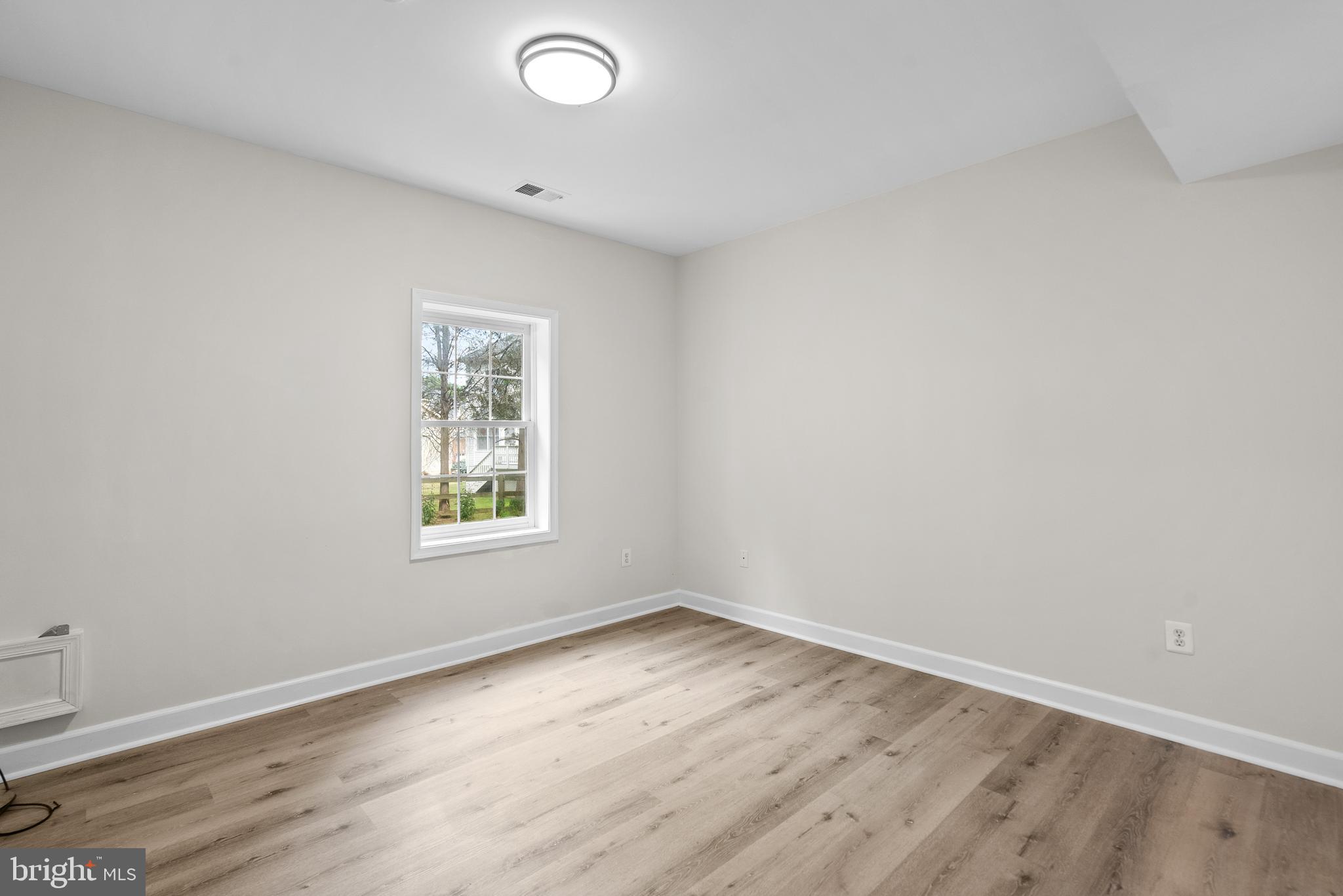 WILLOWS OF POTOMAC - Residential