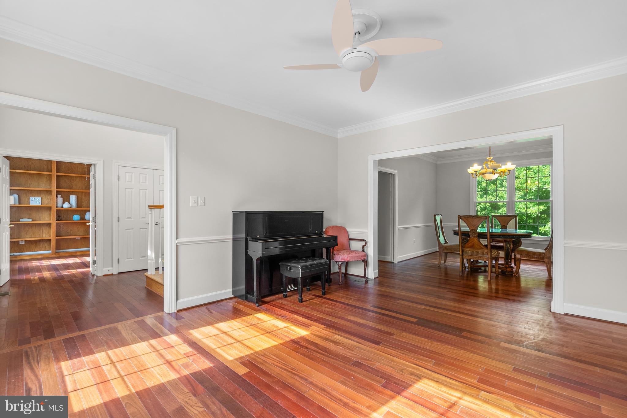 WILLOWS OF POTOMAC - Residential