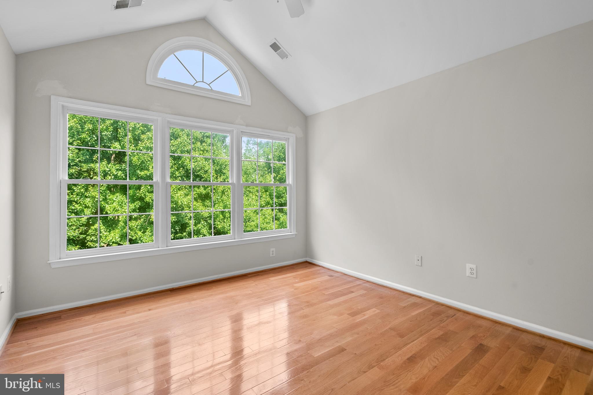 WILLOWS OF POTOMAC - Residential