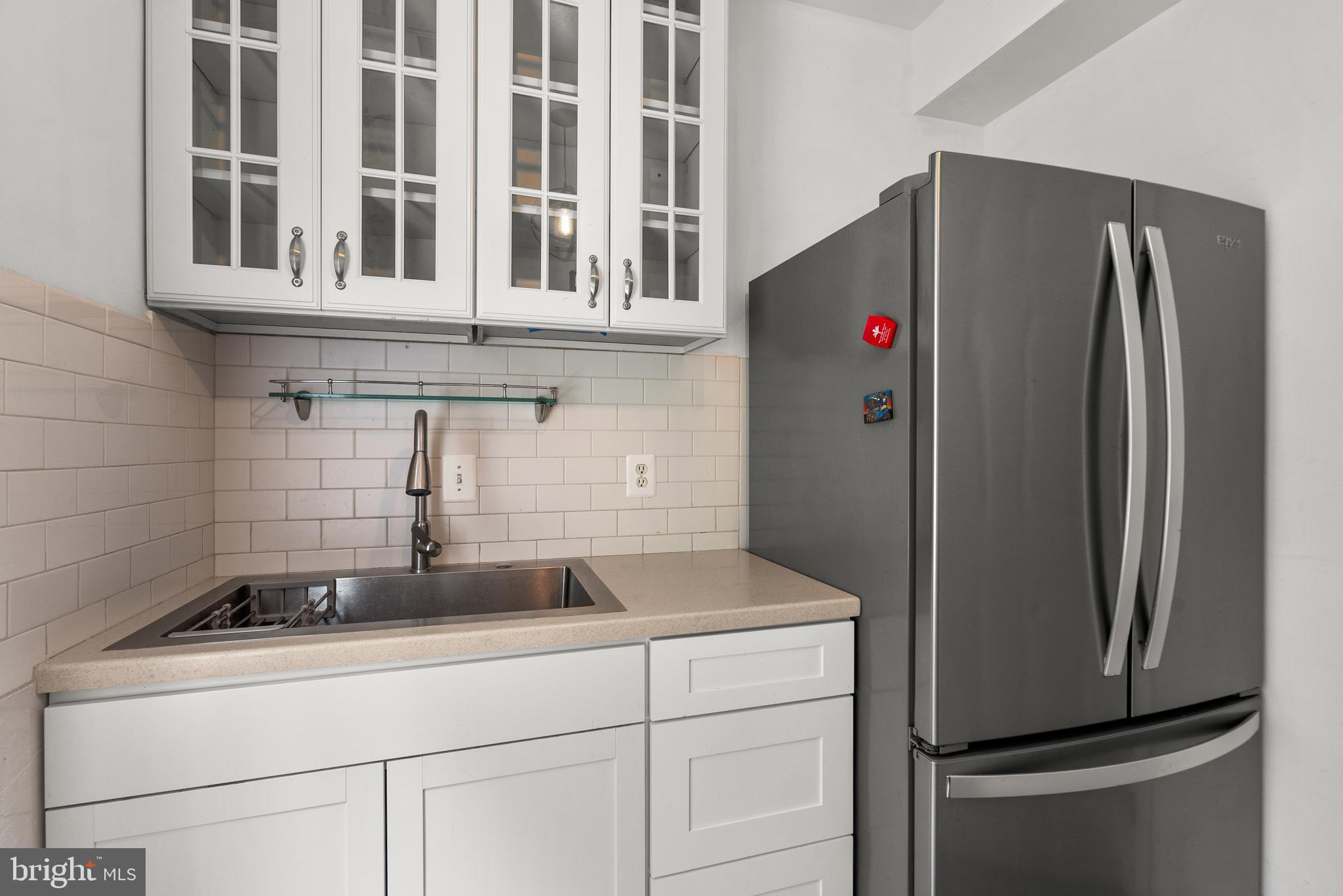 WILLOWS OF POTOMAC - Residential