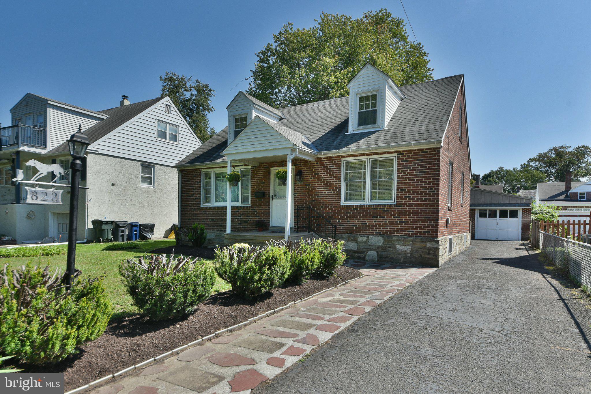823 LONGSTRETH AVENUE