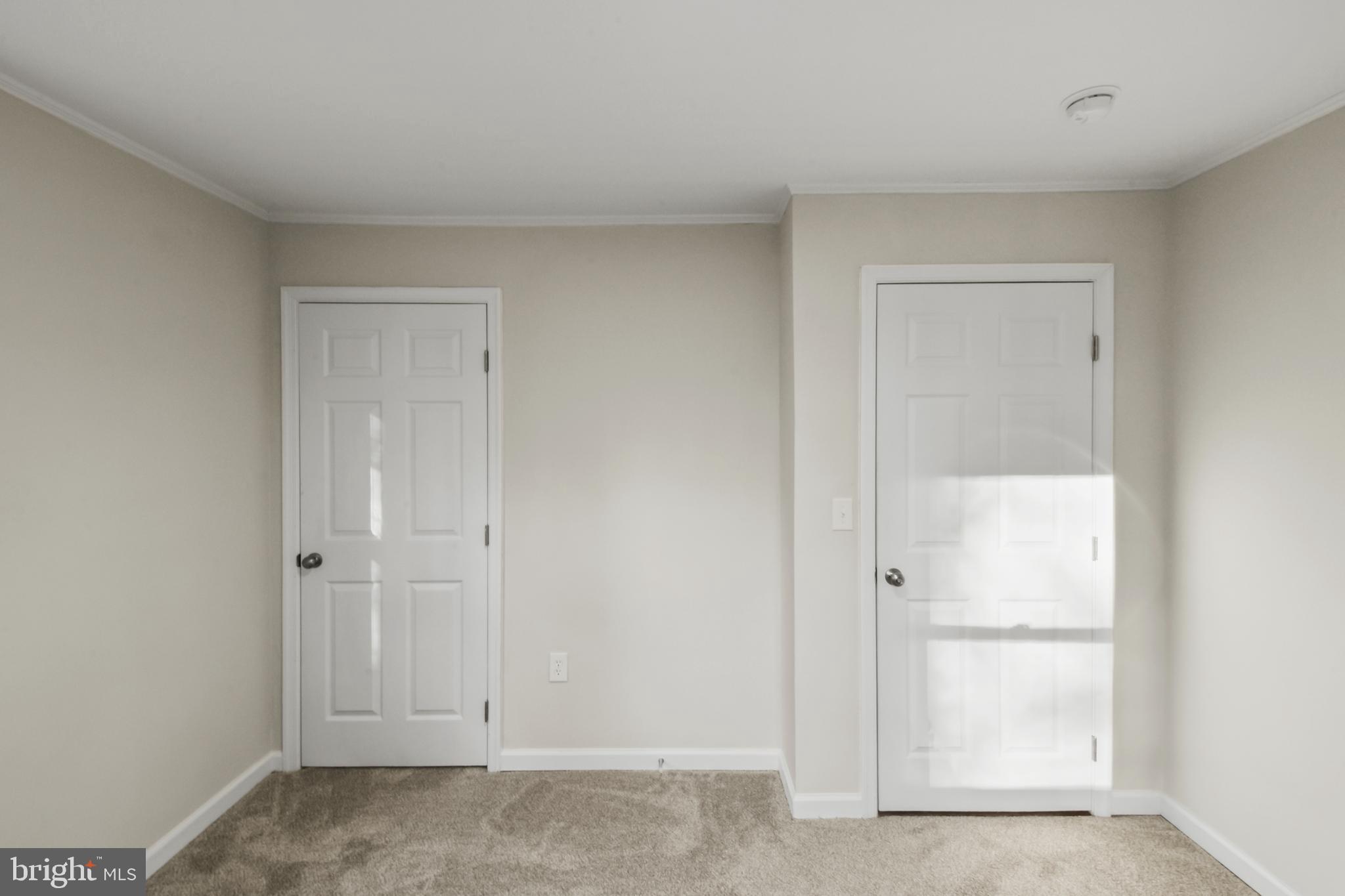 RIVER VIEW PARK - Residential