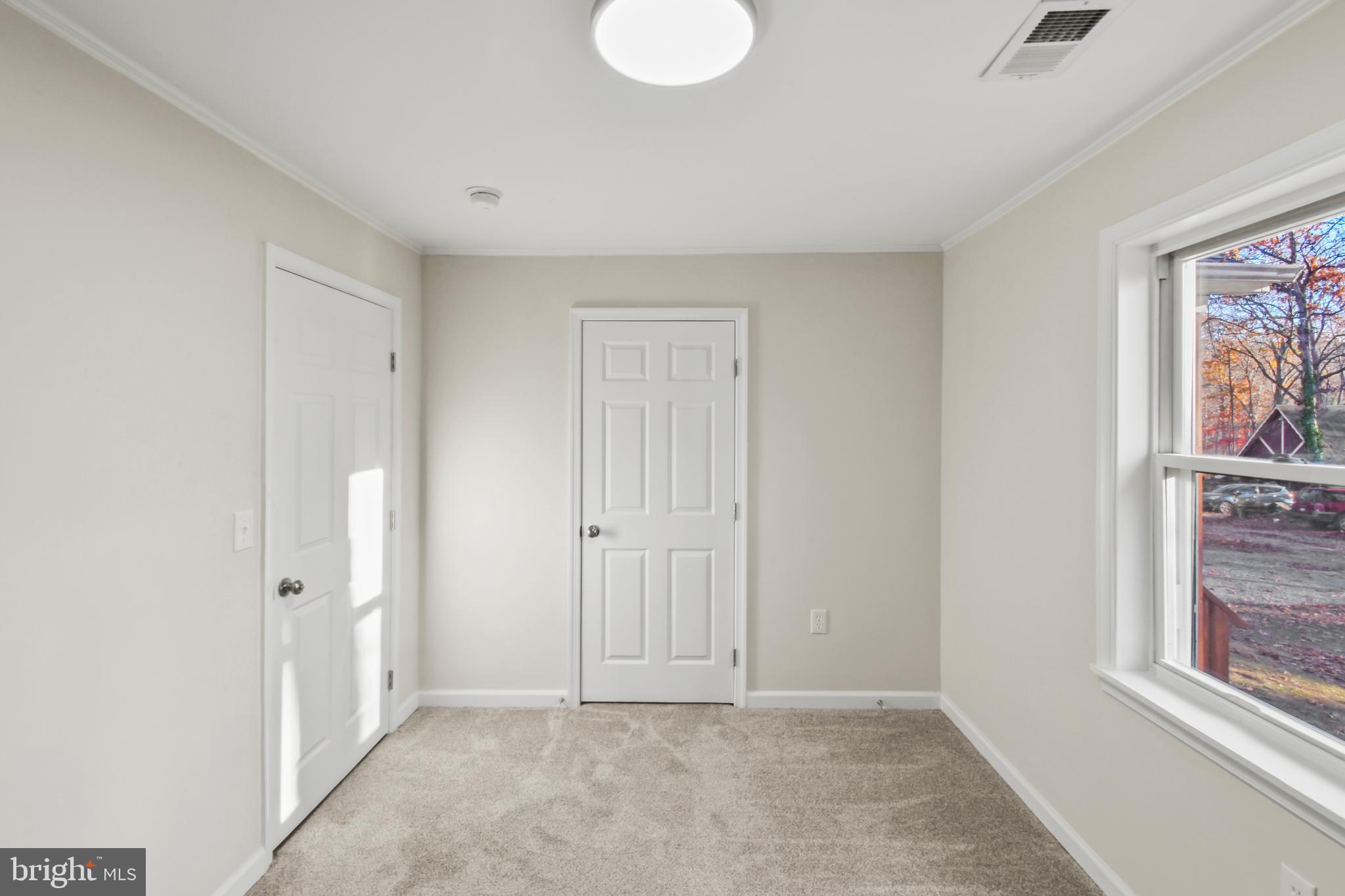 RIVER VIEW PARK - Residential