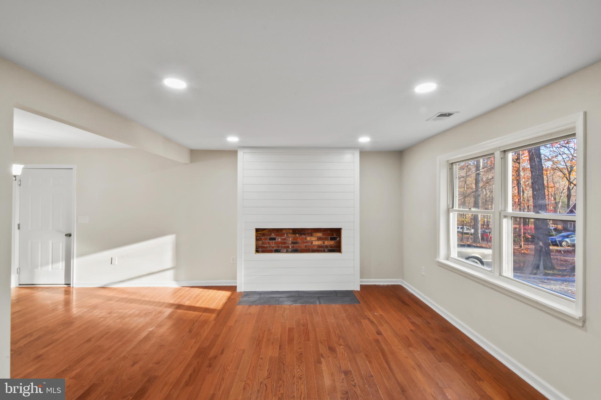 RIVER VIEW PARK - Residential