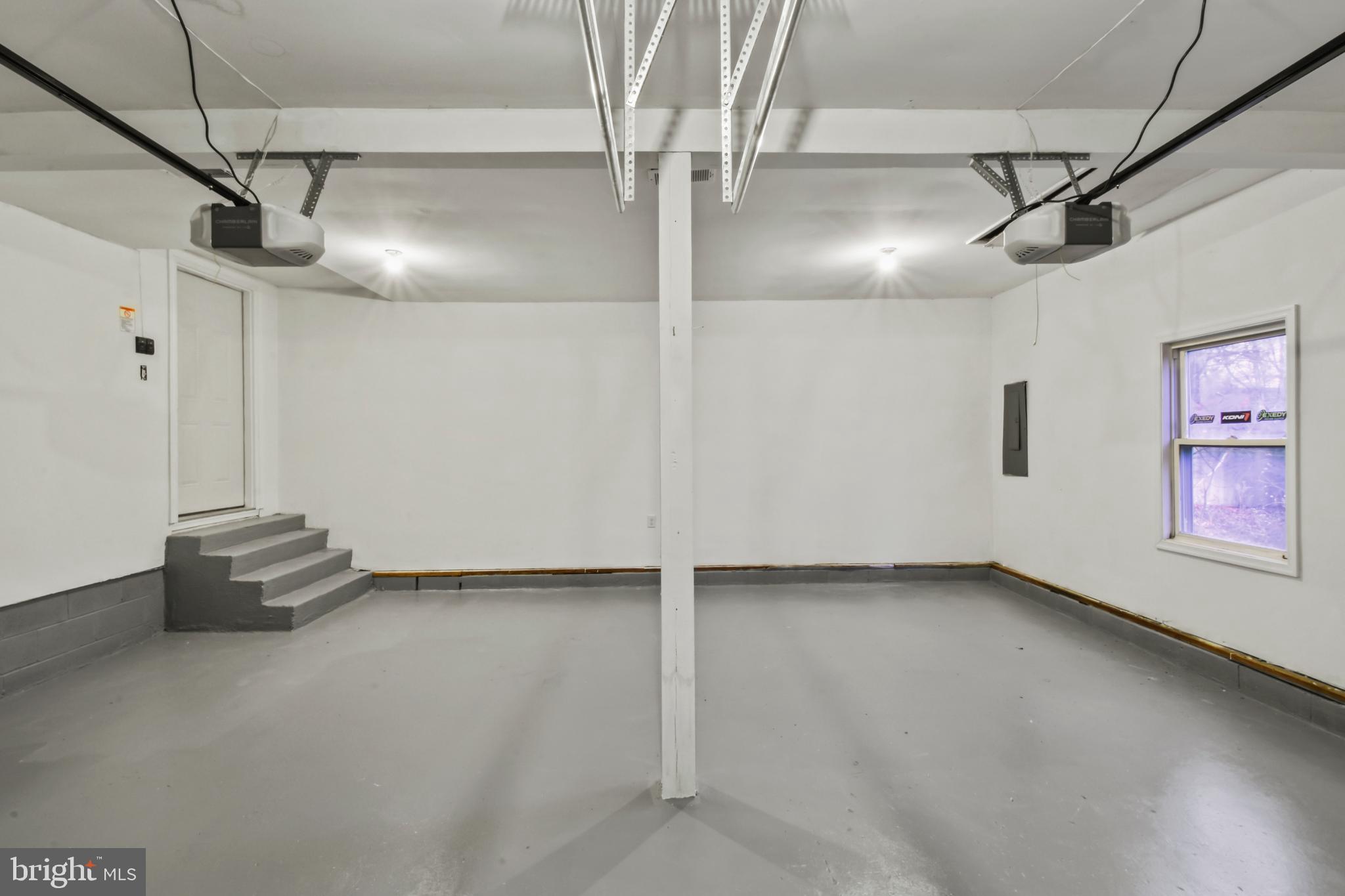 RIVER VIEW PARK - Residential