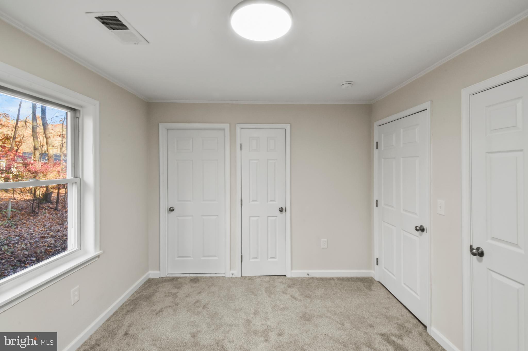 RIVER VIEW PARK - Residential