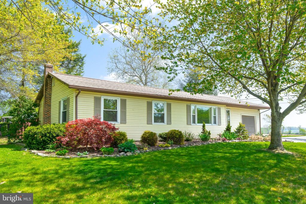Photo of 2307 Scenic Drive, Manheim, PA 17545 (MLS # PALA2050208)