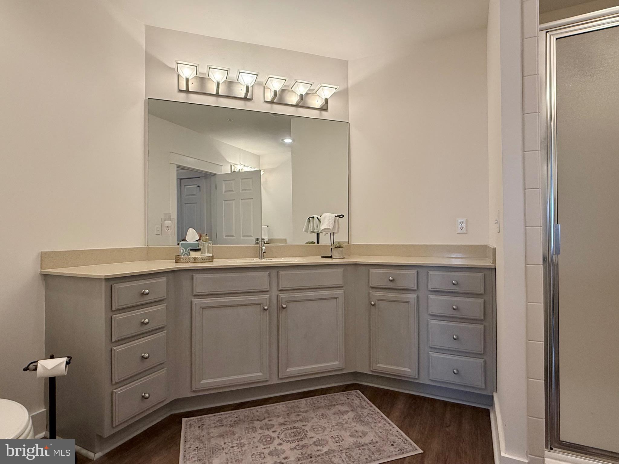 BAYSIDE - Residential